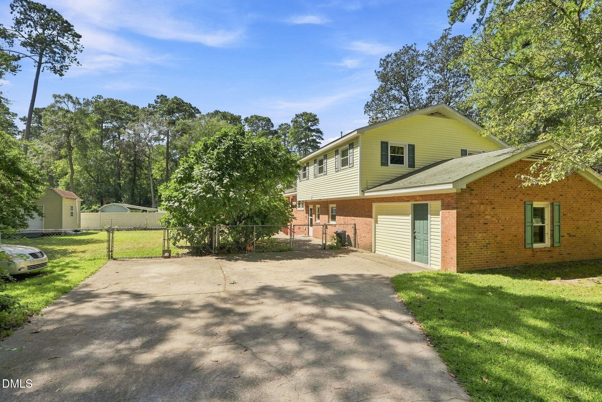 1201 S Crescent Drive Property Photo 32