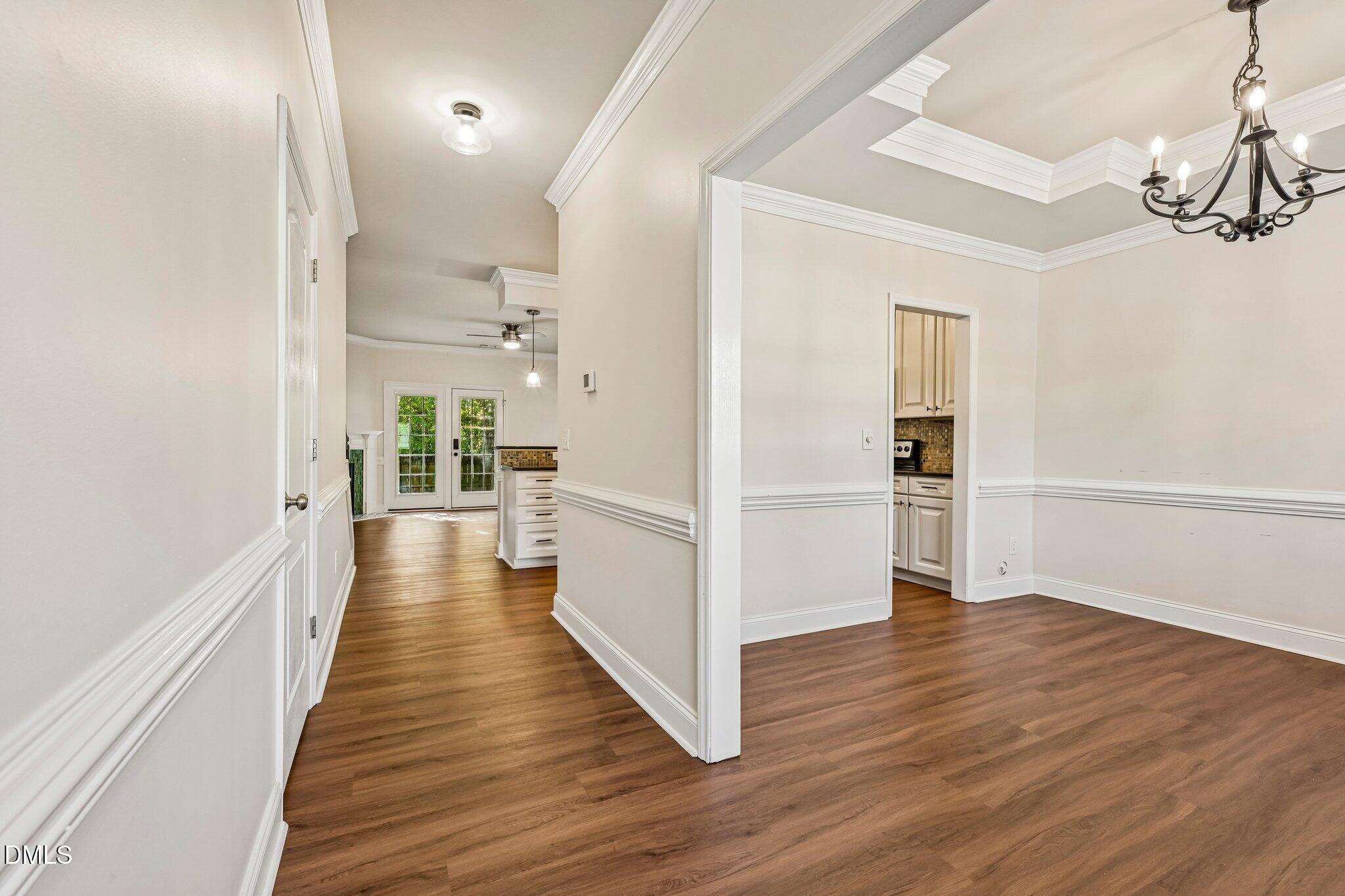 128 Old Grove Lane Property Photo 4