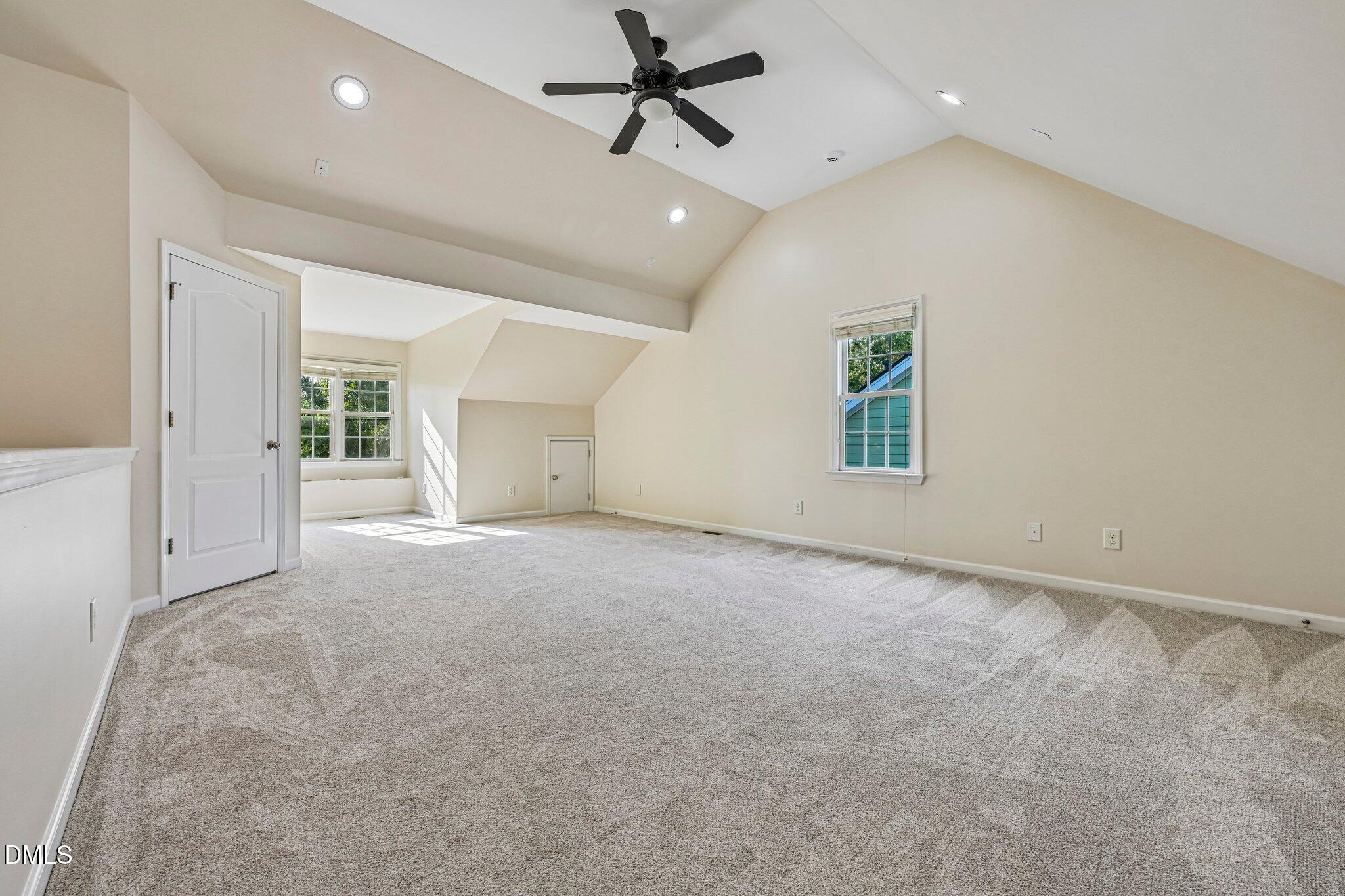 128 Old Grove Lane Property Photo 25