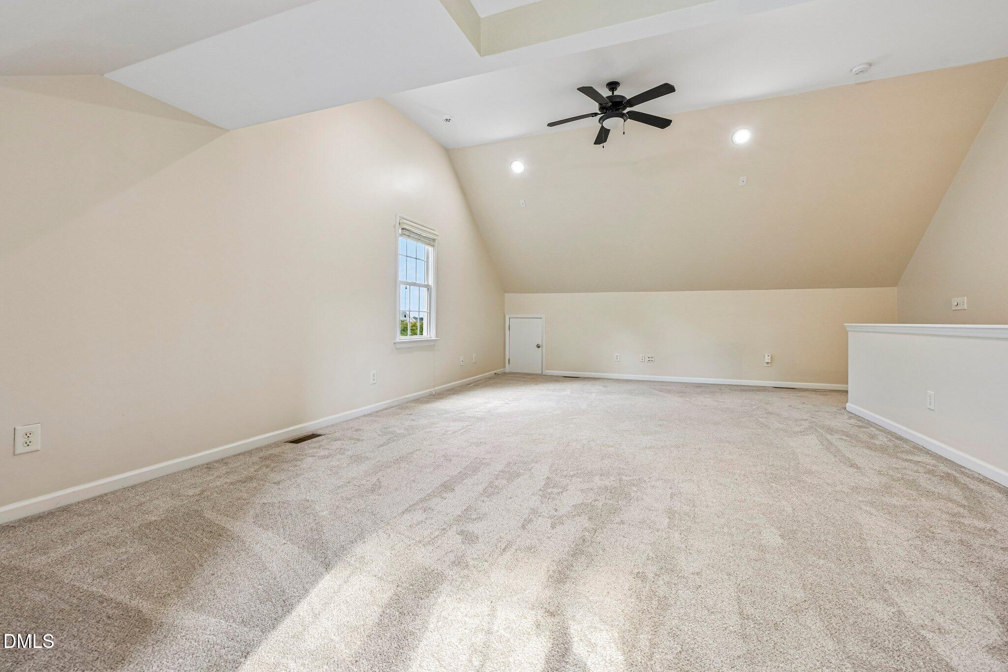 128 Old Grove Lane Property Photo 28