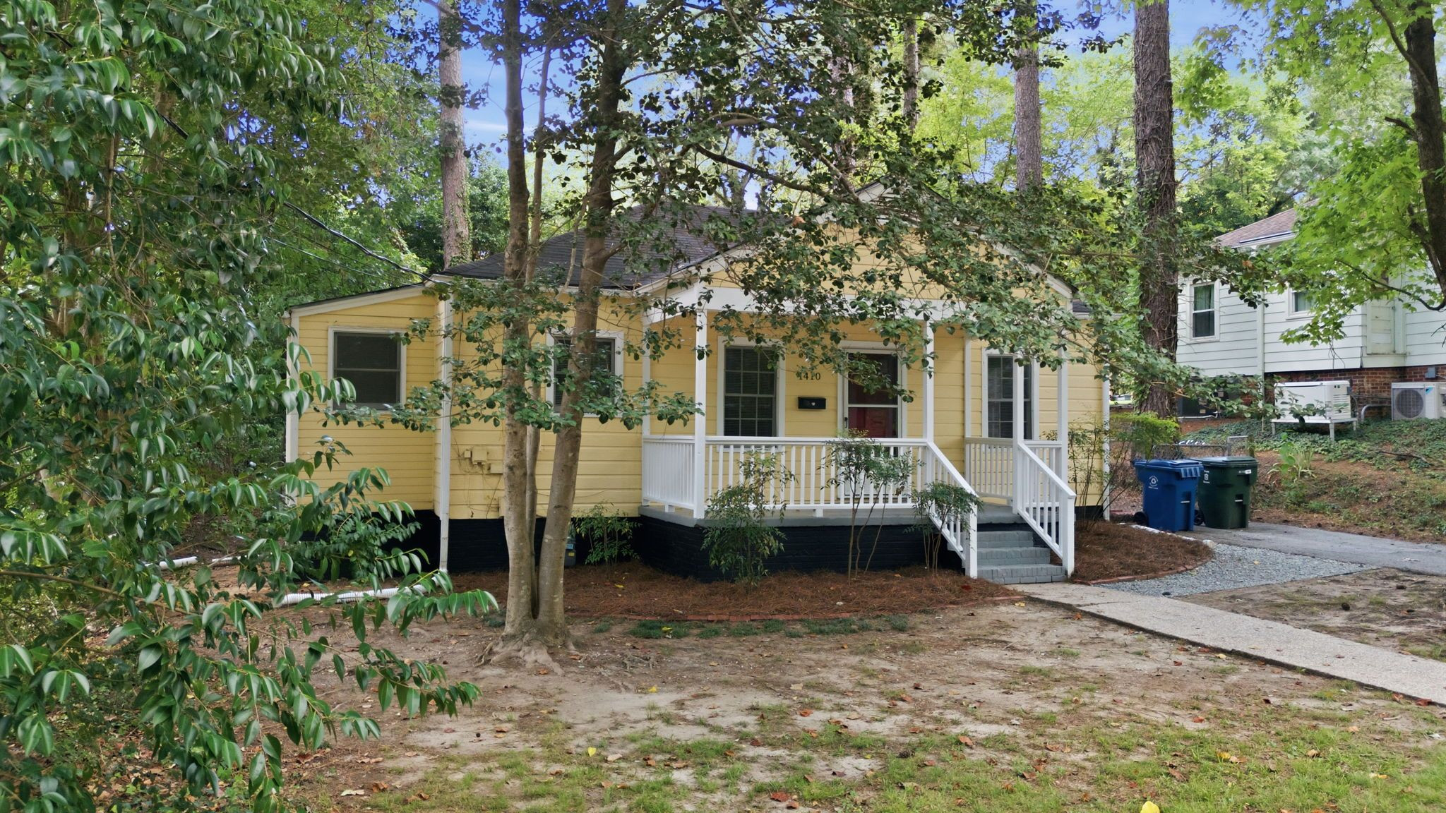 1410 Rosedale Avenue Property Photo 3