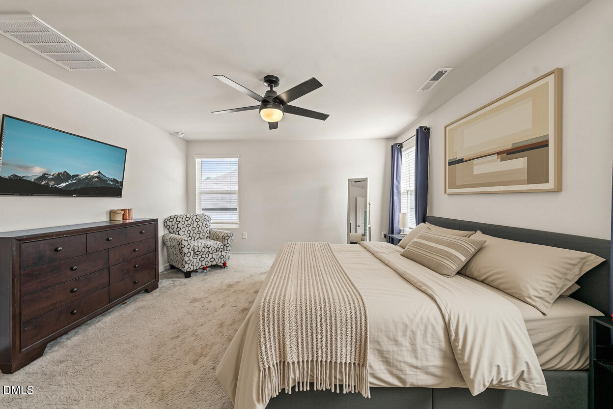 325 Diversity Way Property Photo 11