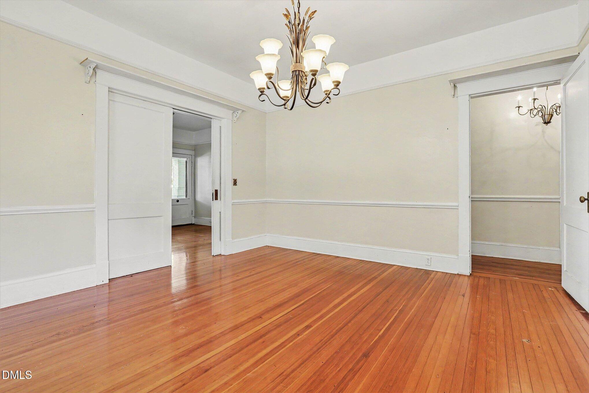 202 N Green Street Property Photo 6
