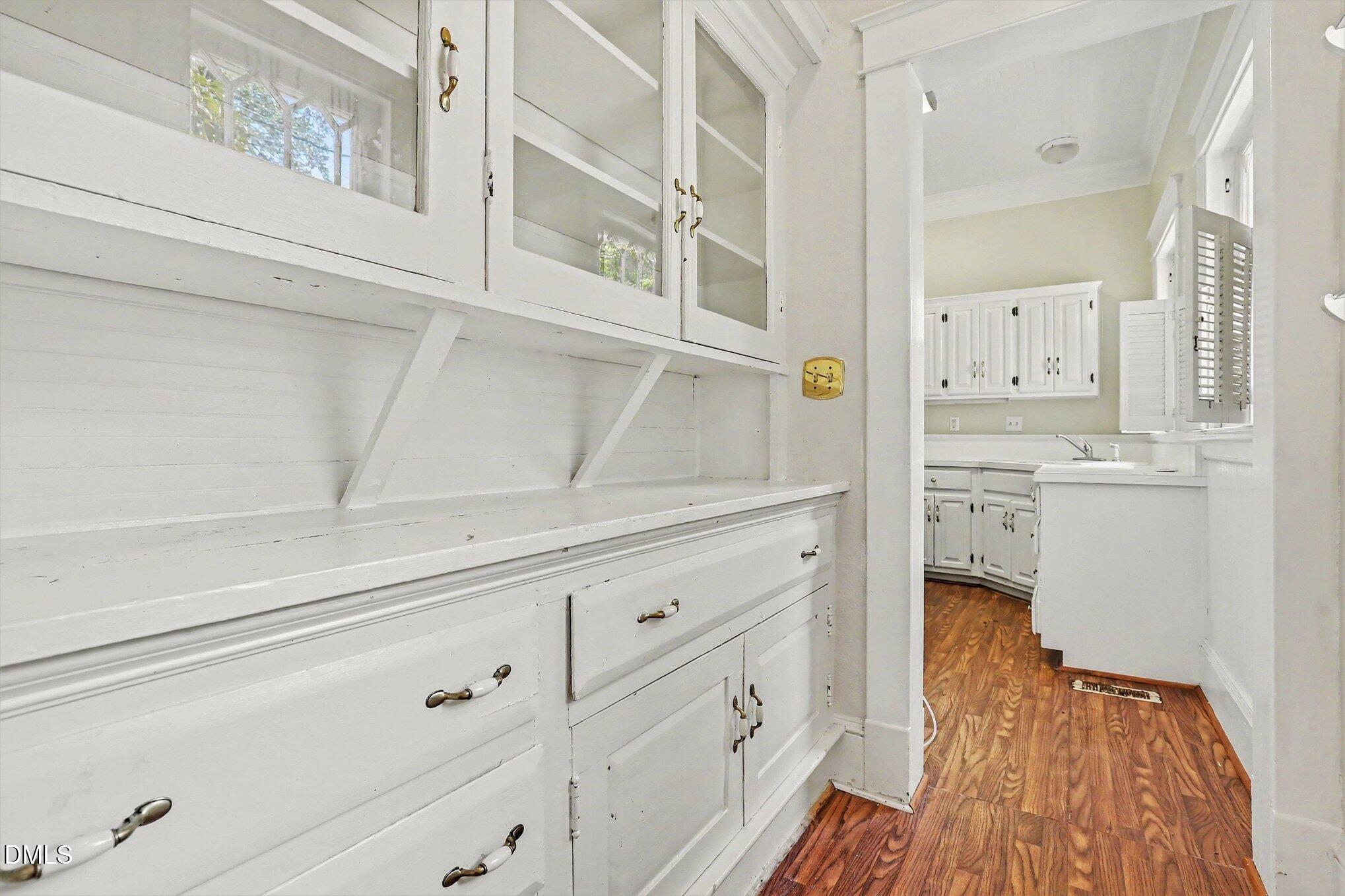 202 N Green Street Property Photo 7