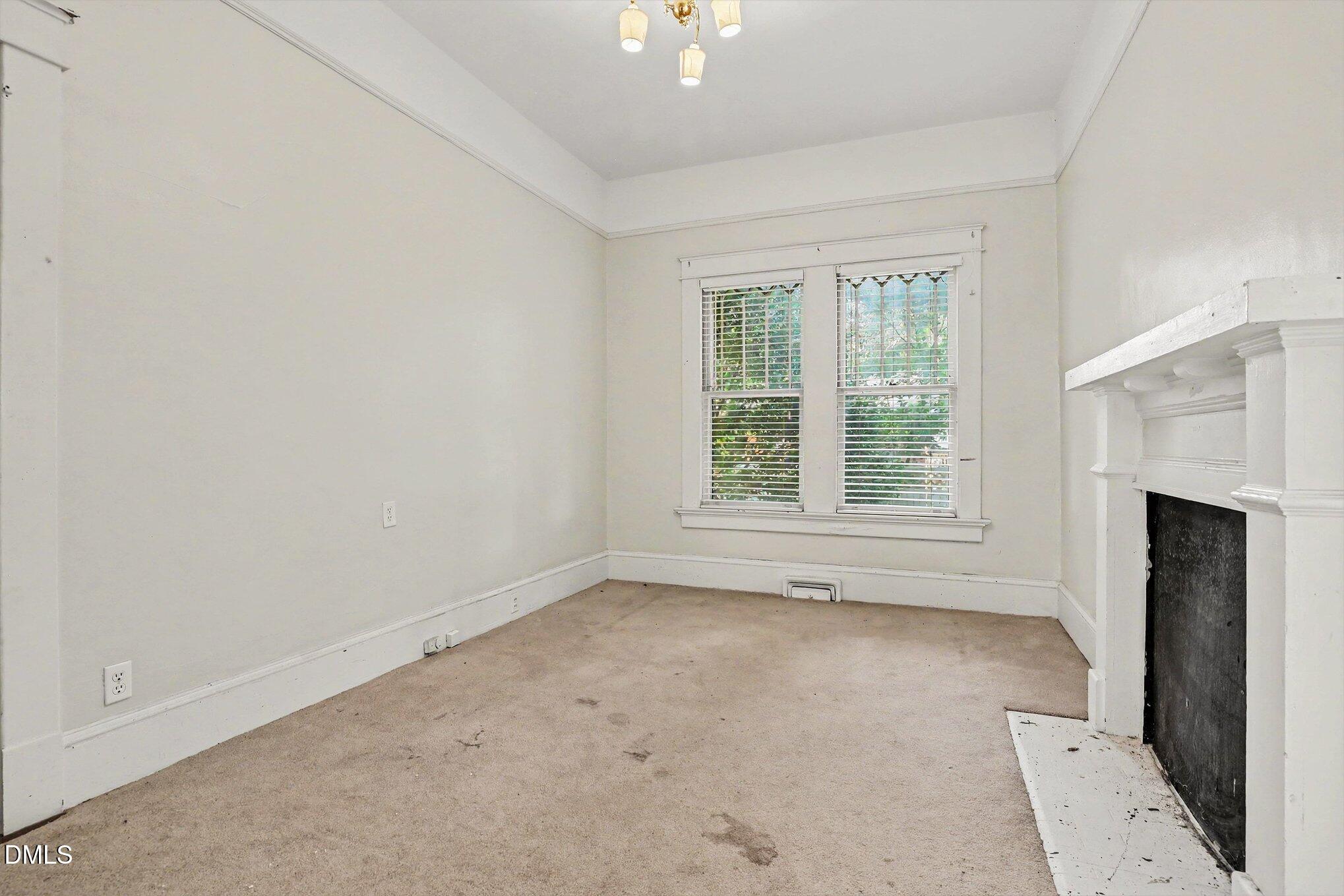202 N Green Street Property Photo 19