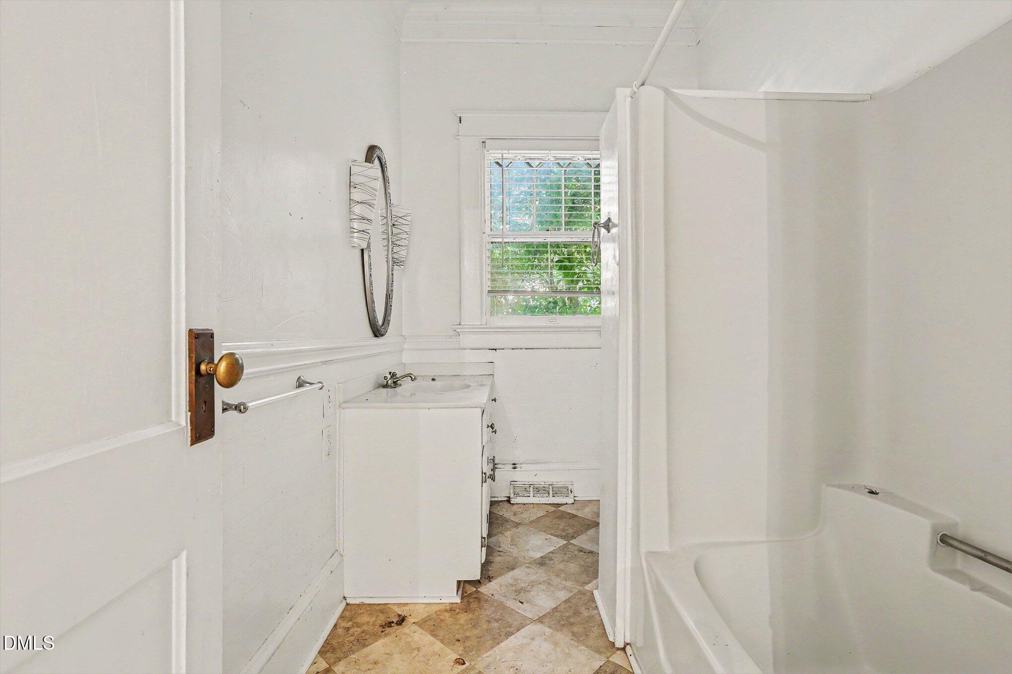 202 N Green Street Property Photo 22