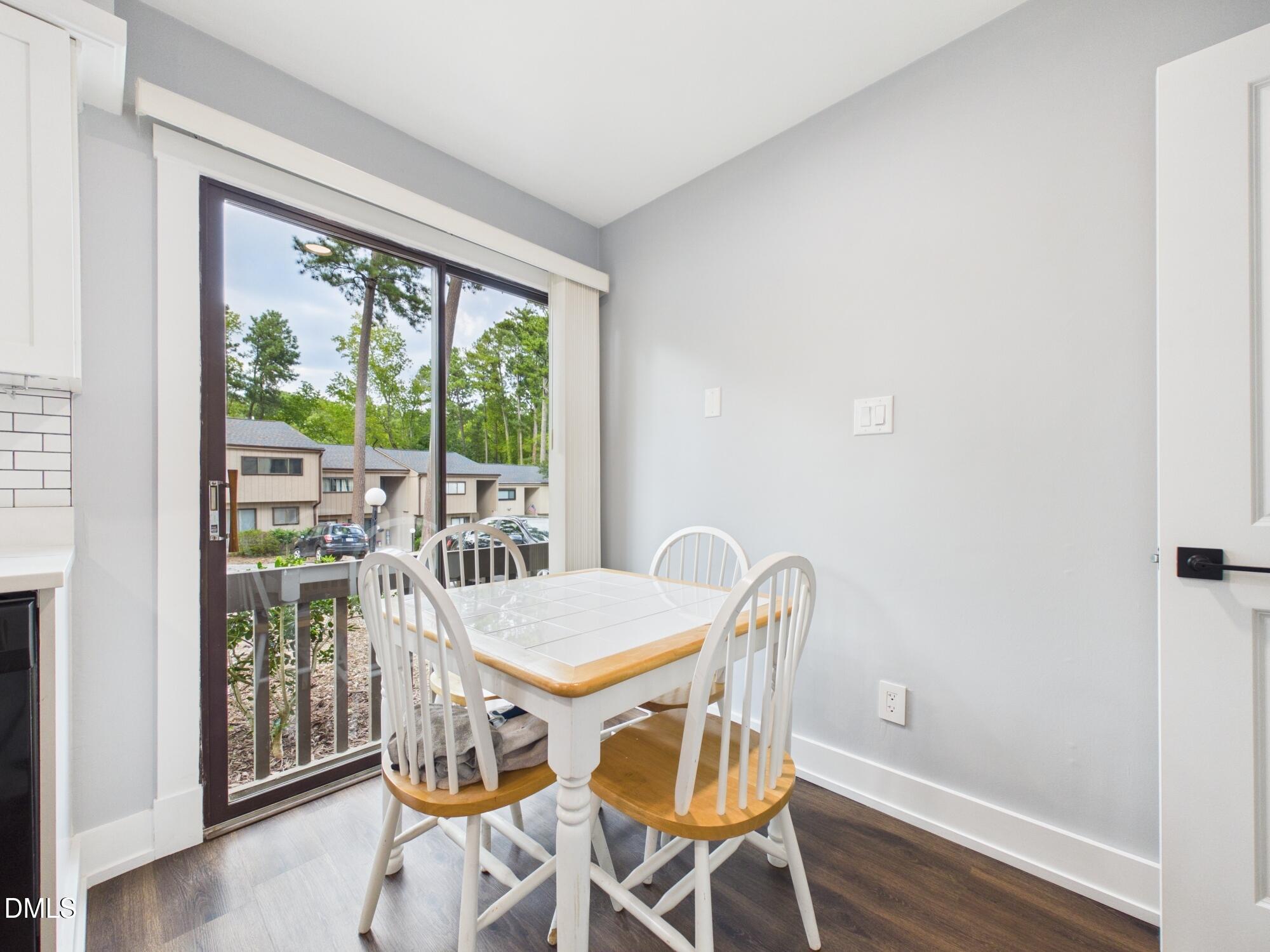 5027 Tall Pines Court Property Photo 16