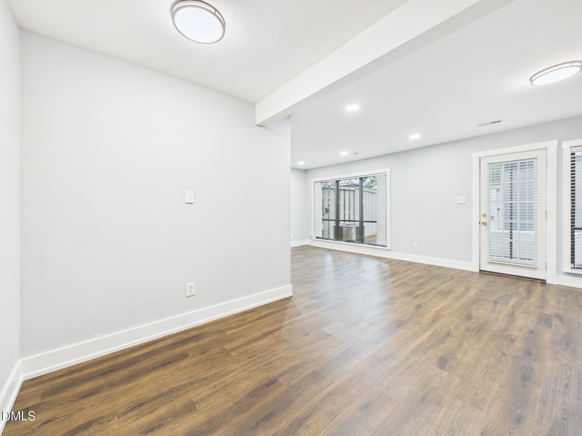 5027 Tall Pines Court Property Photo 27