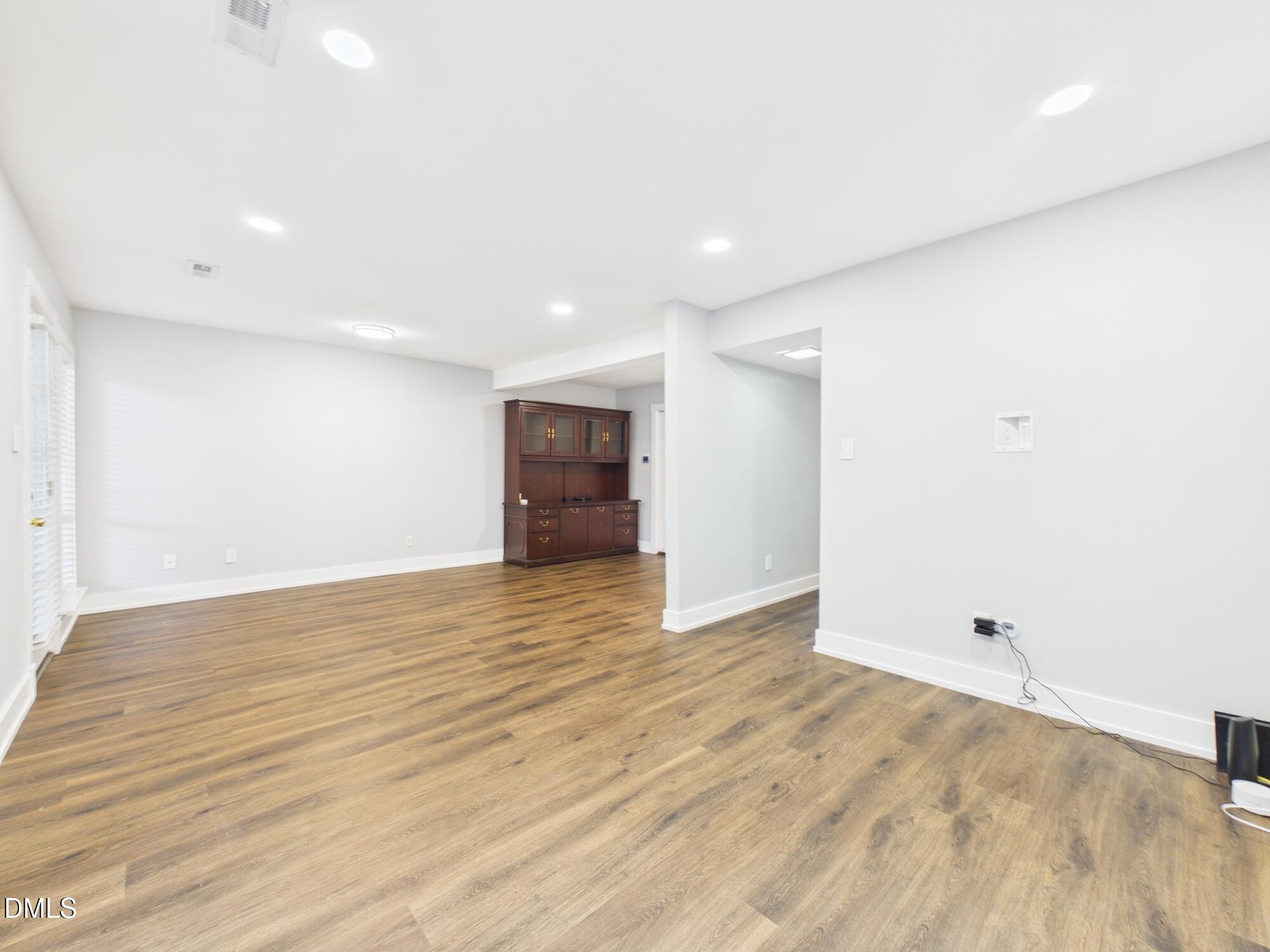 5027 Tall Pines Court Property Photo 30