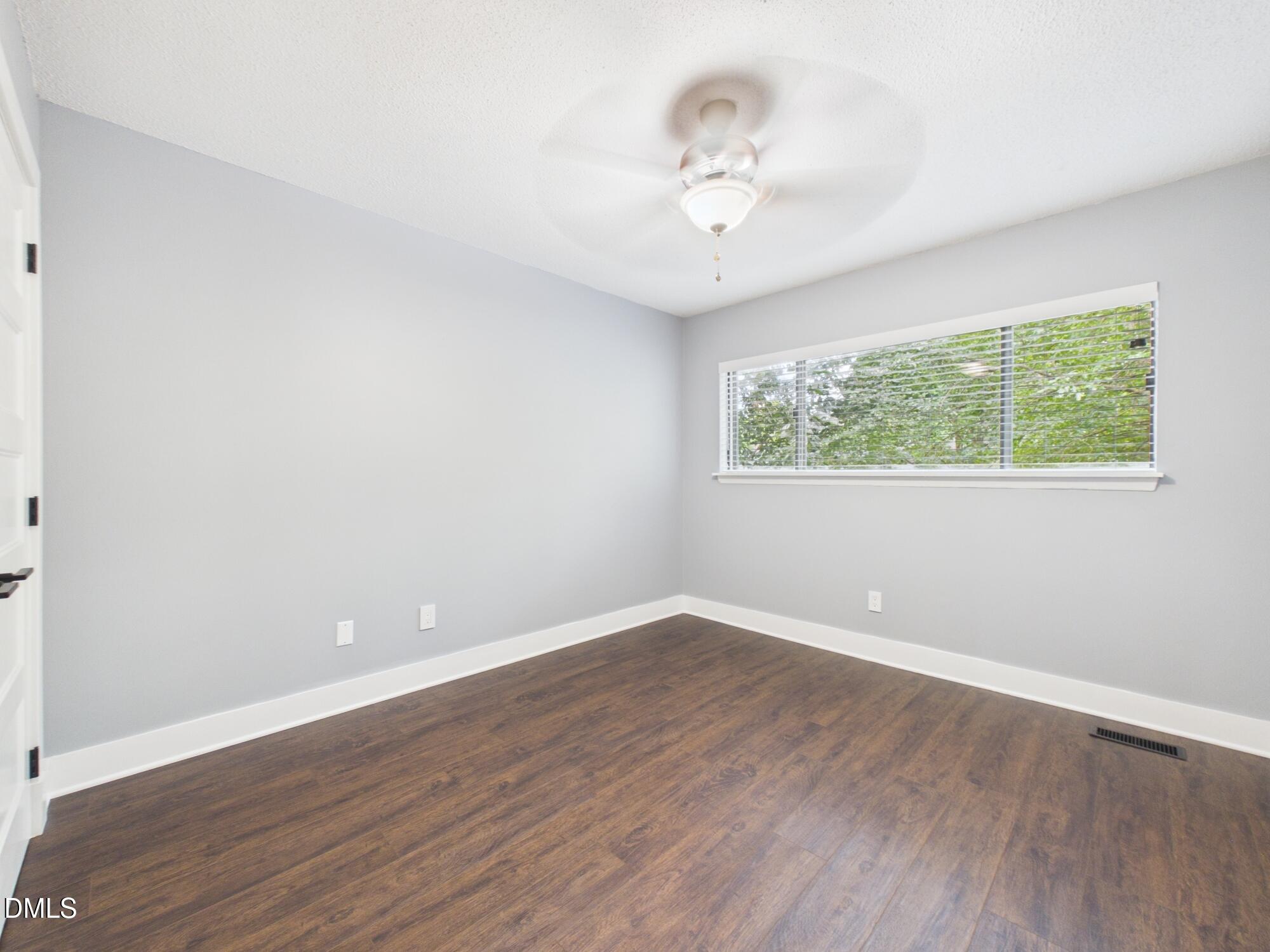 5027 Tall Pines Court Property Photo 35