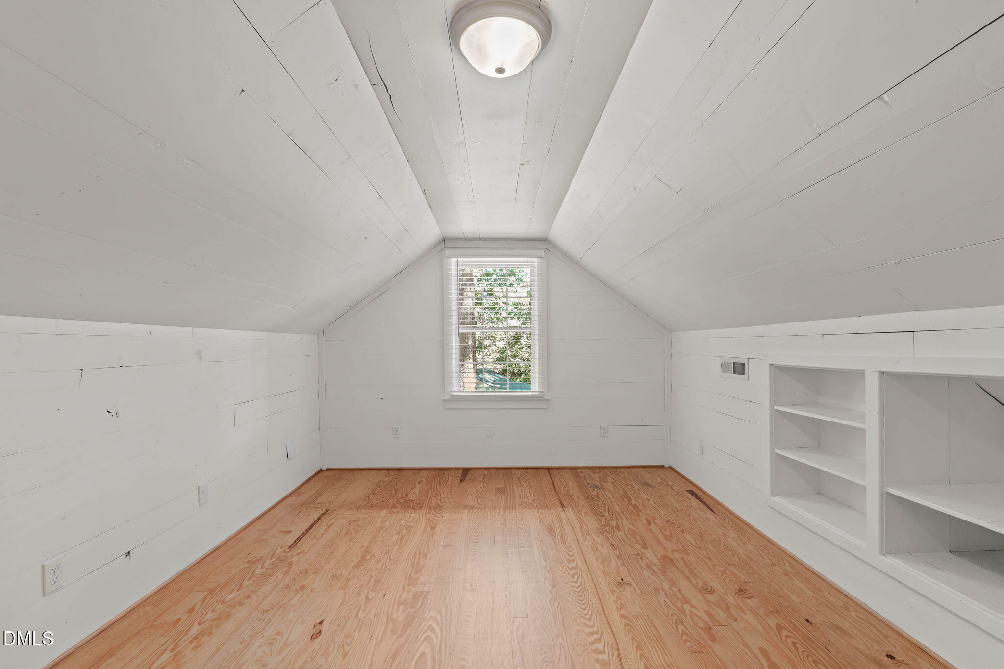 100 Burris Street Property Photo 19