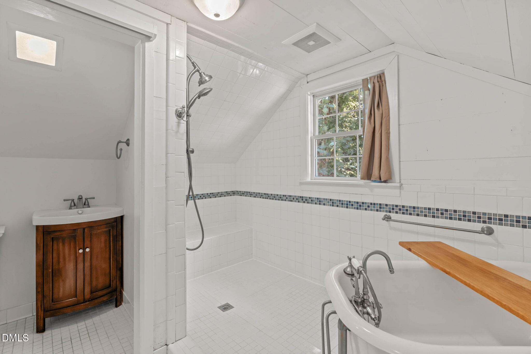 100 Burris Street Property Photo 22