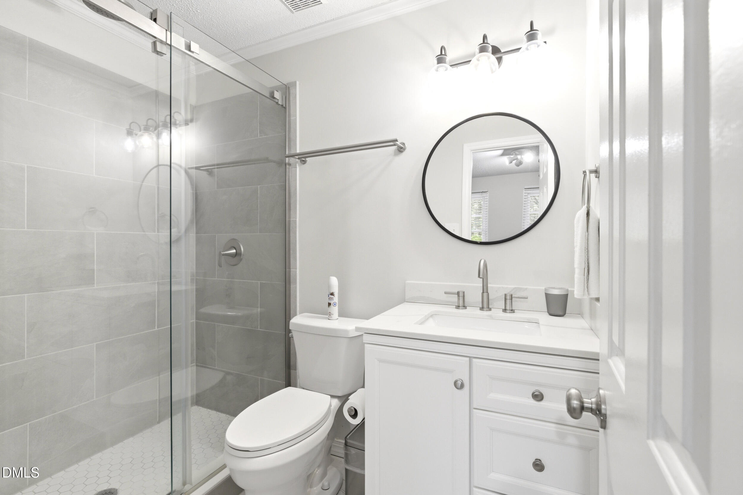 725 Charleston Road Property Photo 22