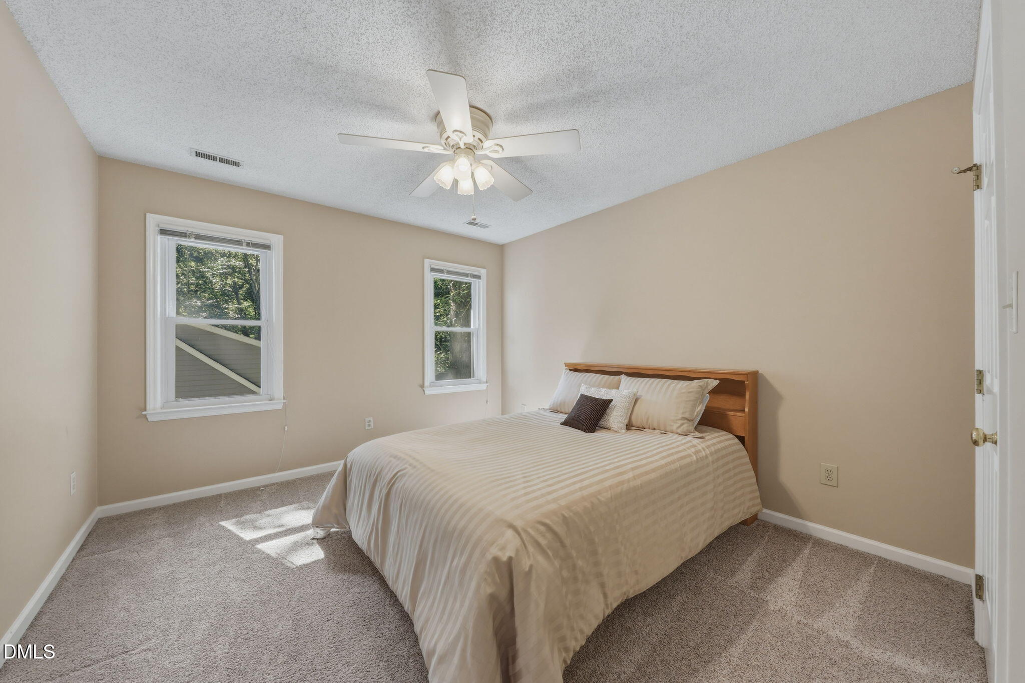 1237 Hillingdon Way Property Photo 18