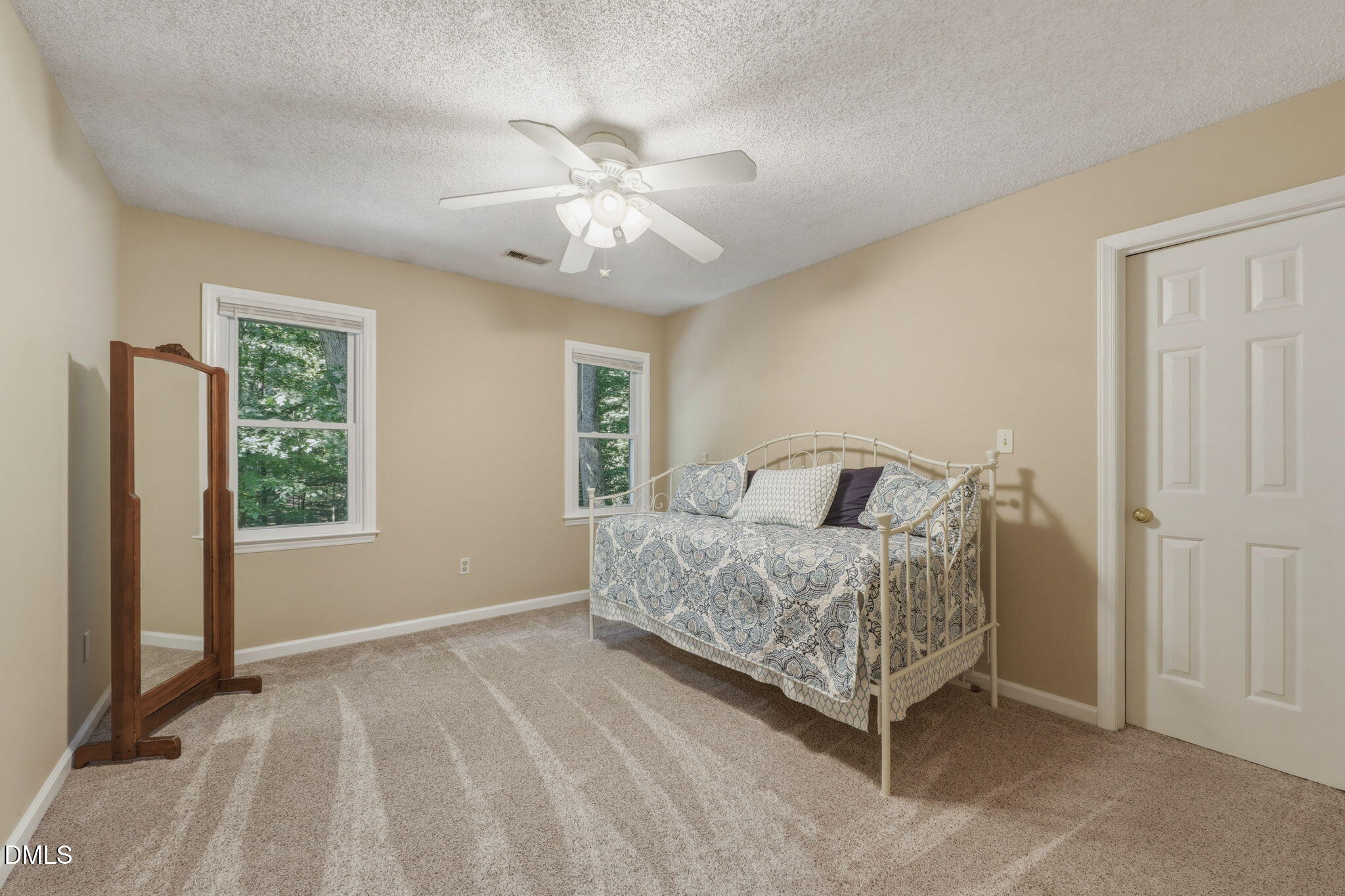 1237 Hillingdon Way Property Photo 20