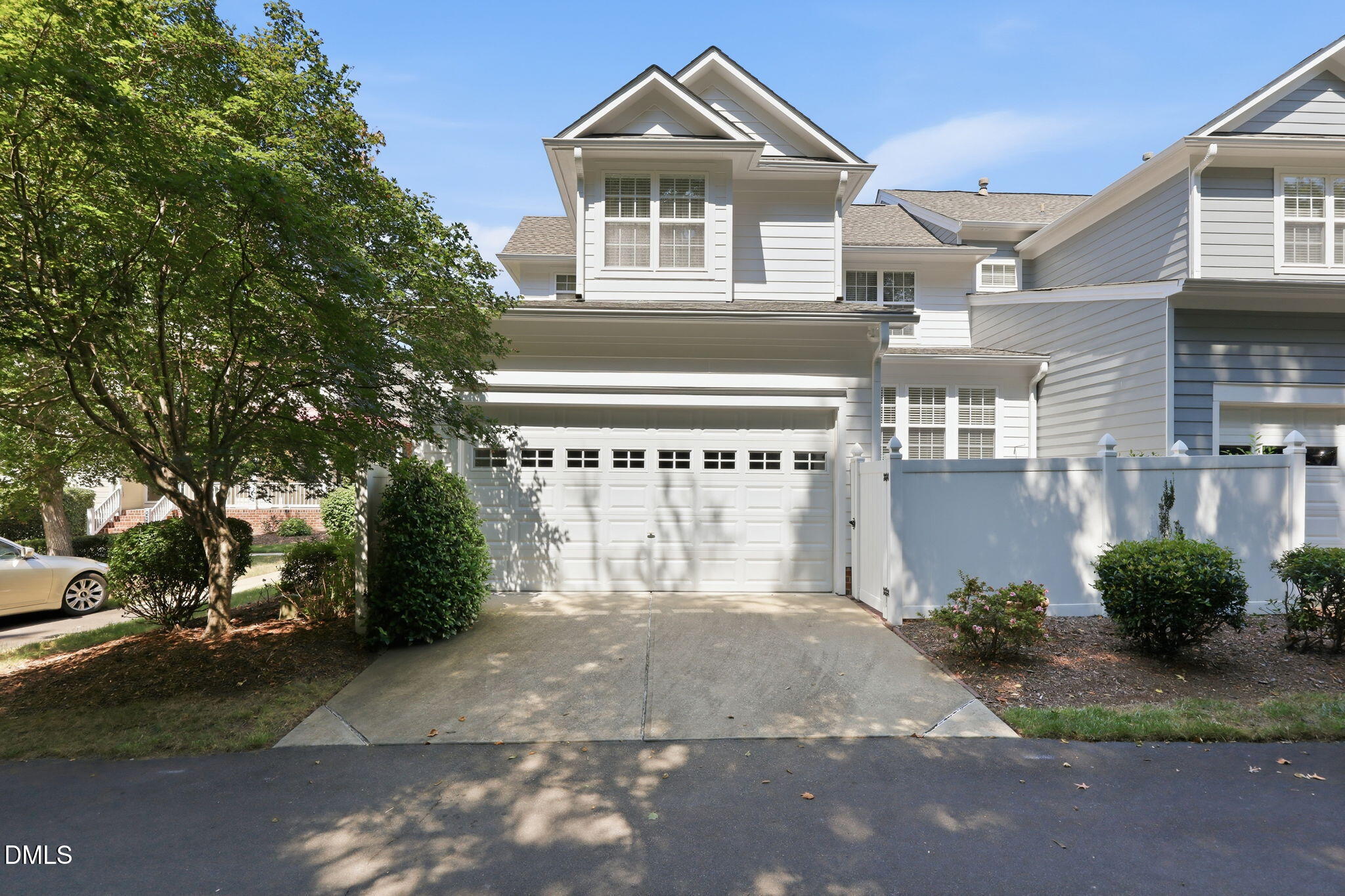 2205 Bouncy Day Court Property Photo 22