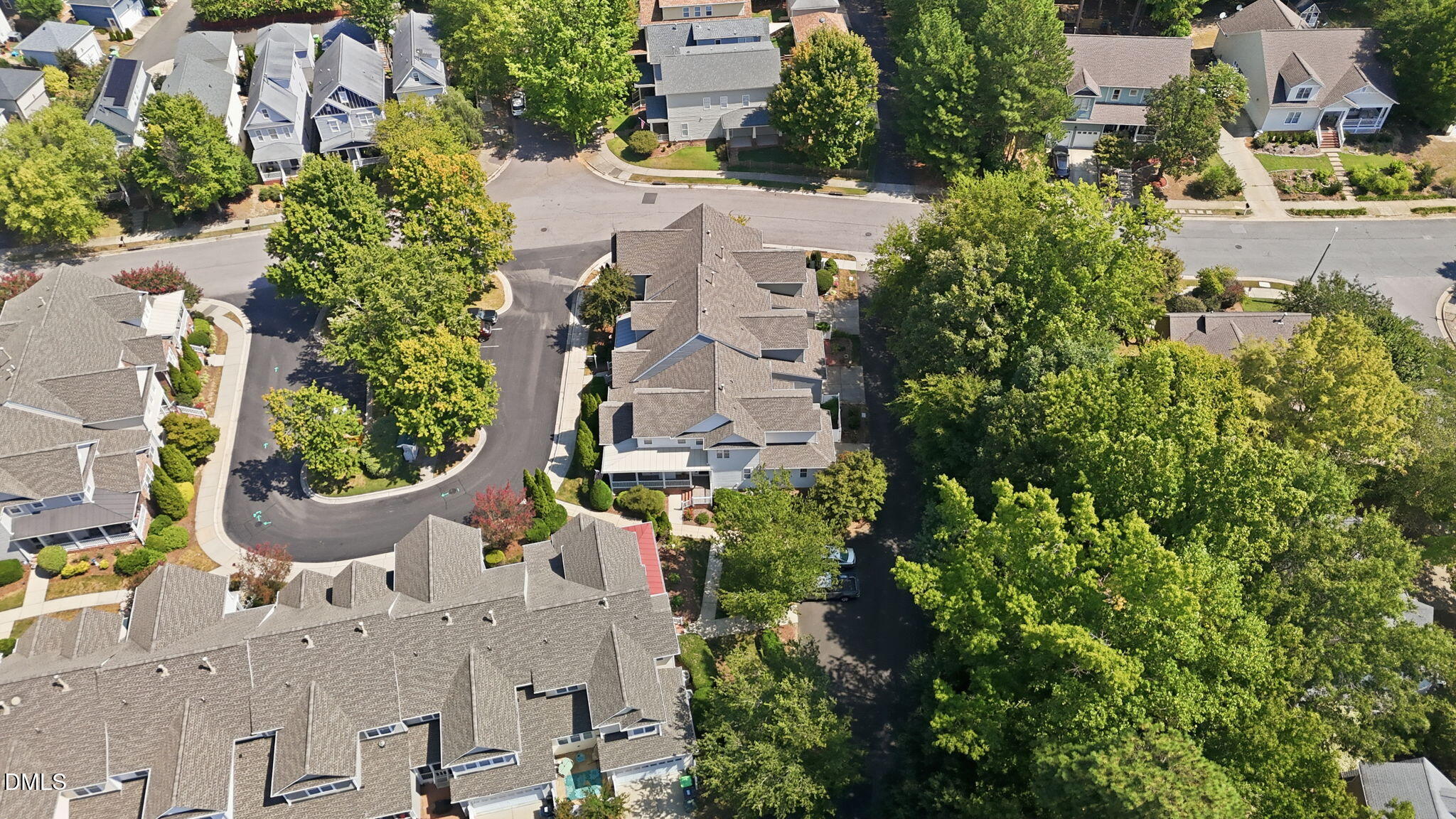2205 Bouncy Day Court Property Photo 24