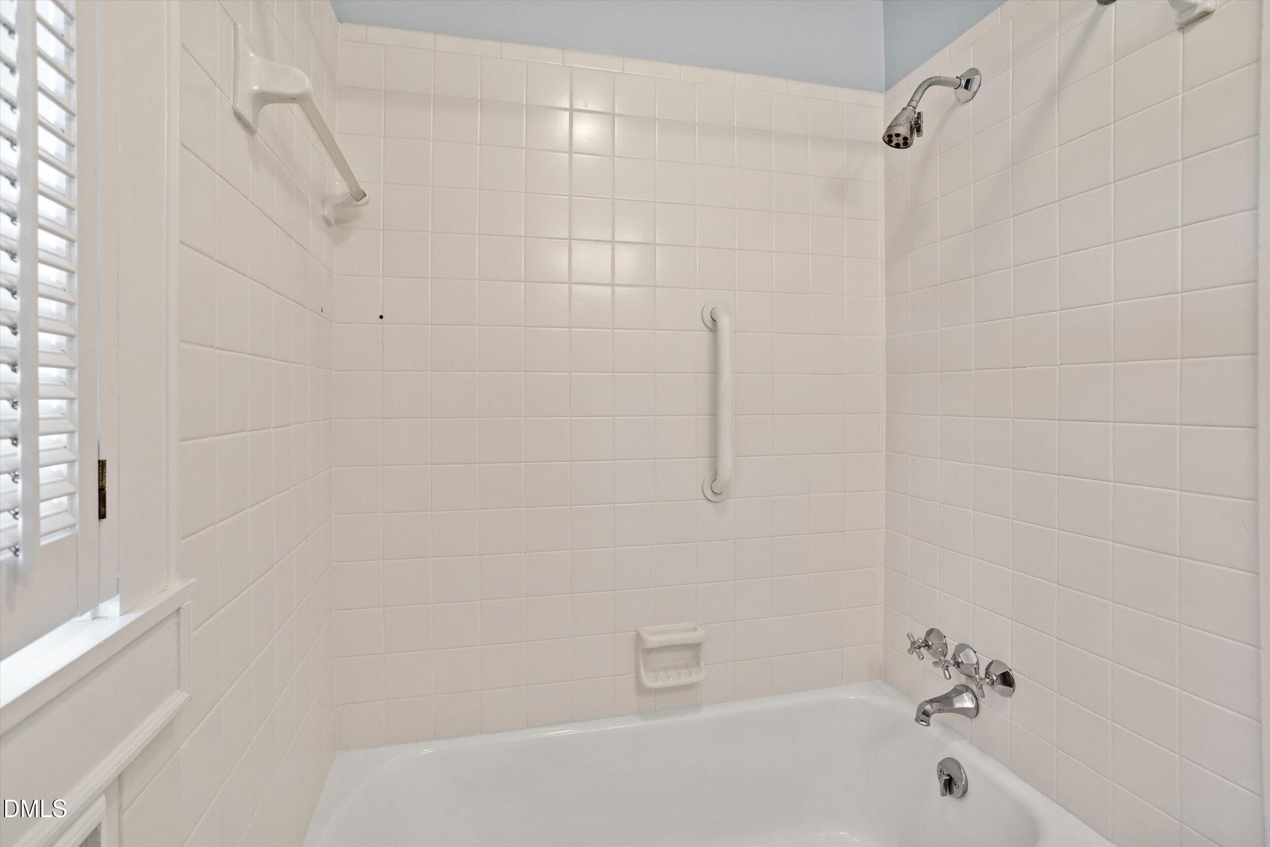 2617 London Drive Property Photo 25