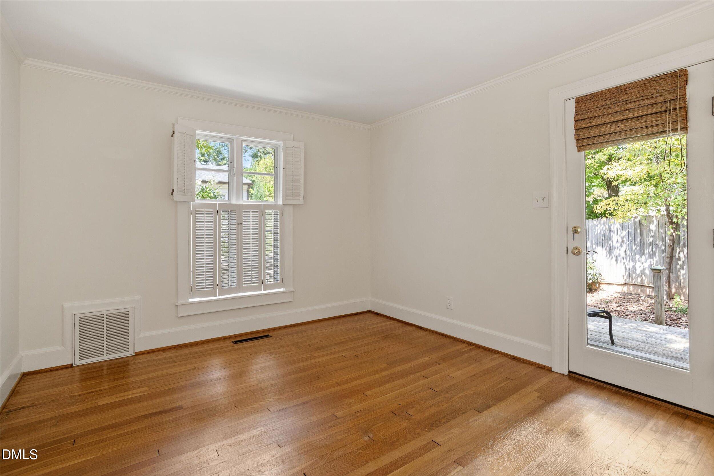 2617 London Drive Property Photo 29
