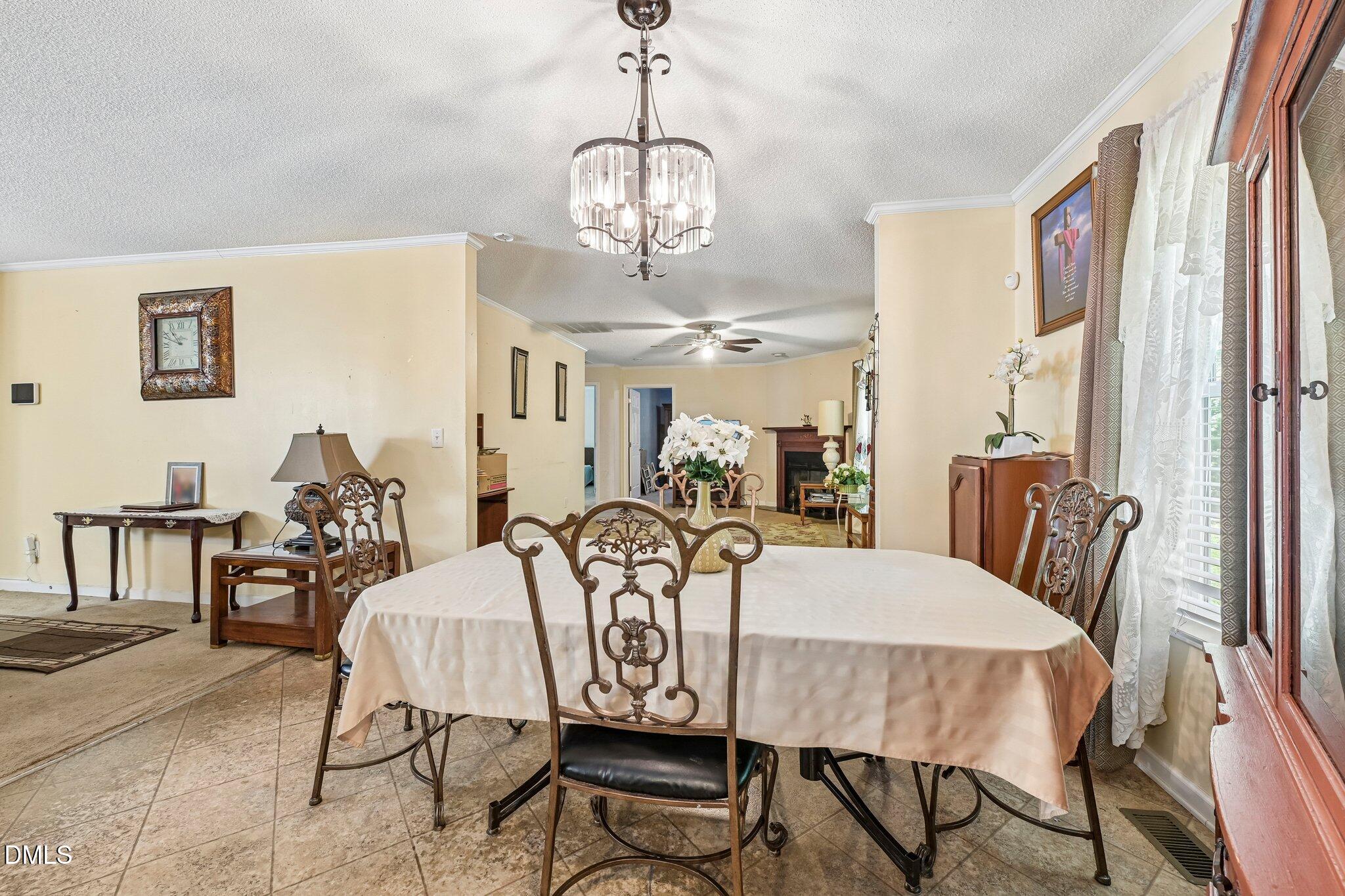 6001 Titanic Court Property Photo 7
