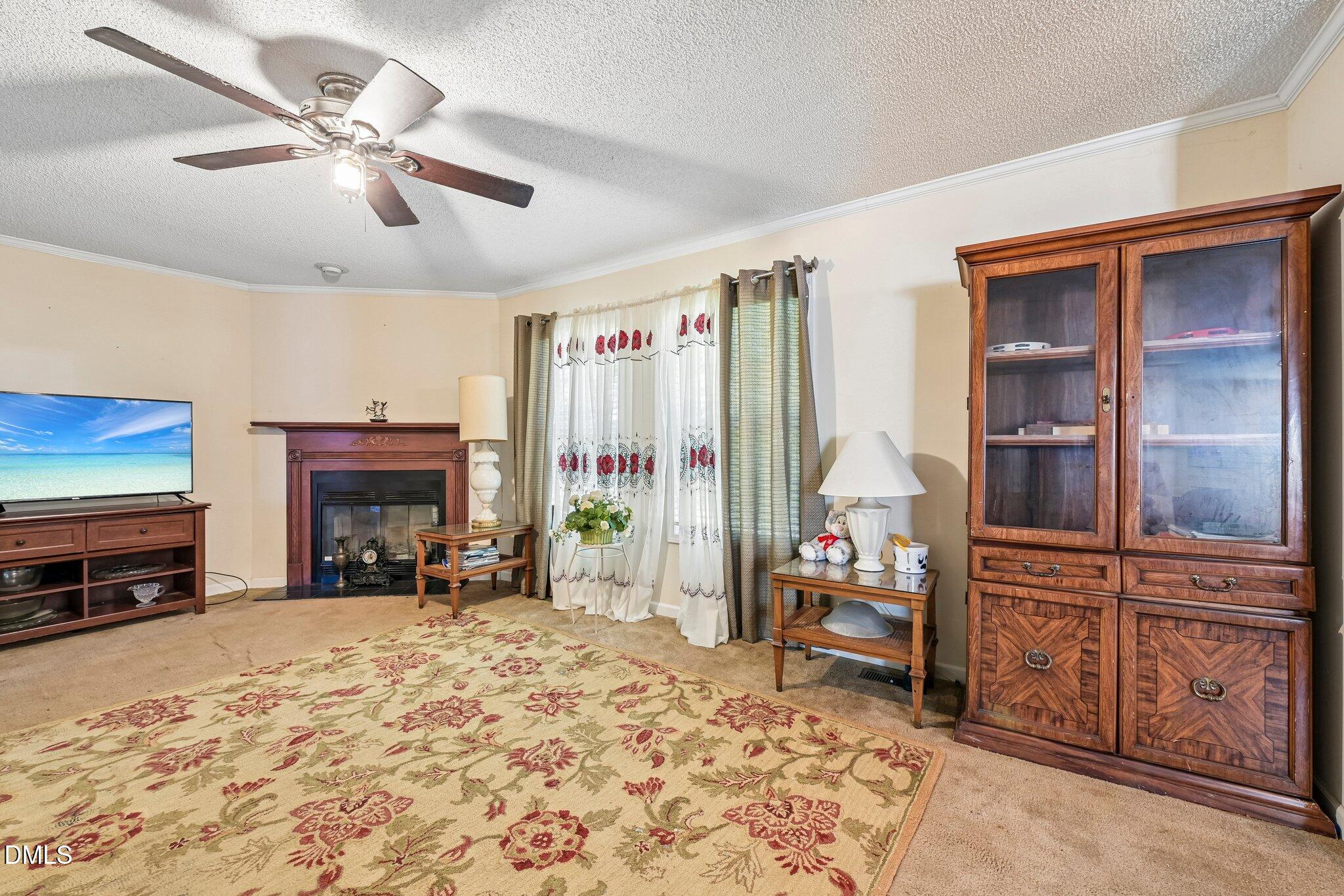 6001 Titanic Court Property Photo 8