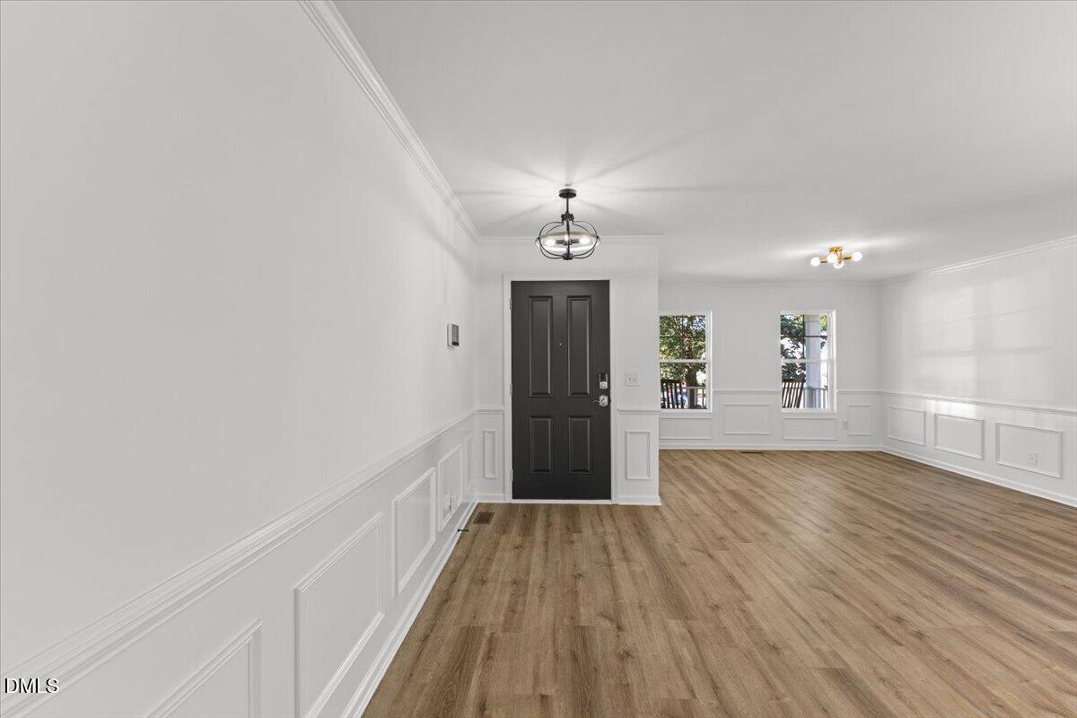 3710 Charleston Park Drive Property Photo 6