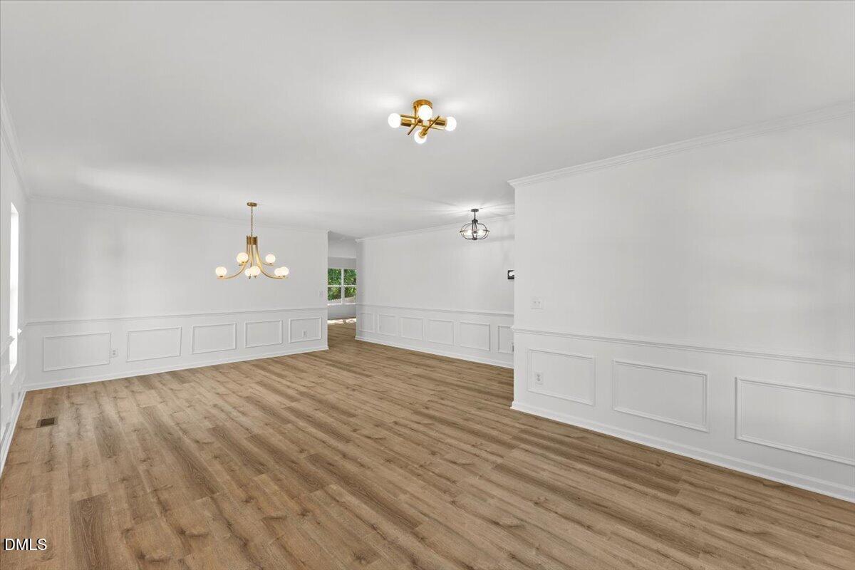3710 Charleston Park Drive Property Photo 8
