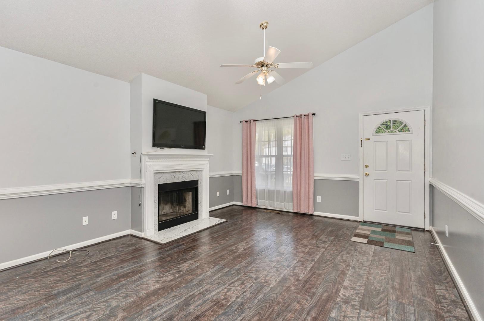 4408 Valley Cove Court Property Photo 7
