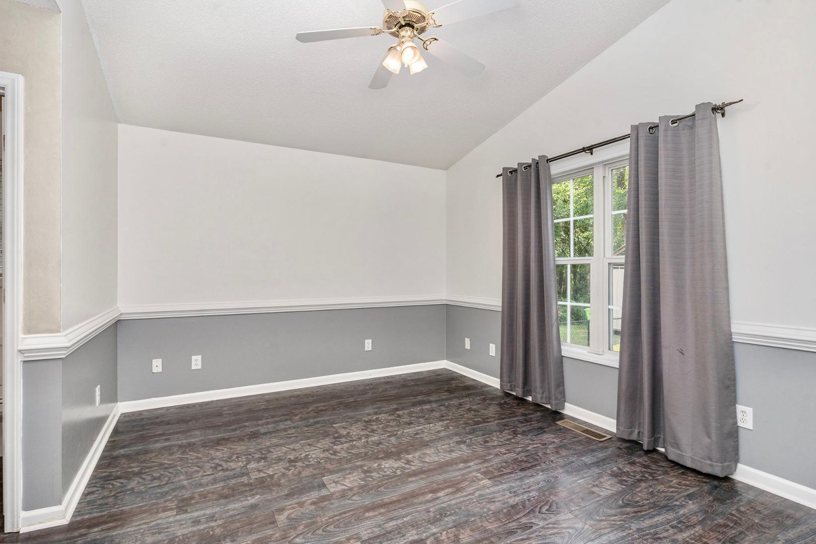 4408 Valley Cove Court Property Photo 14