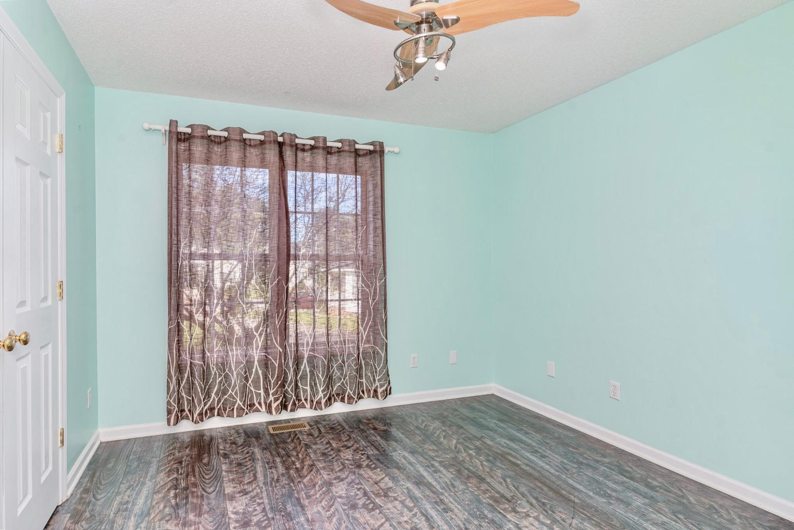 4408 Valley Cove Court Property Photo 19