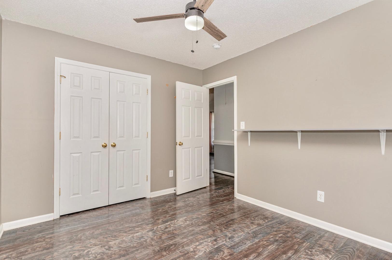 4408 Valley Cove Court Property Photo 21