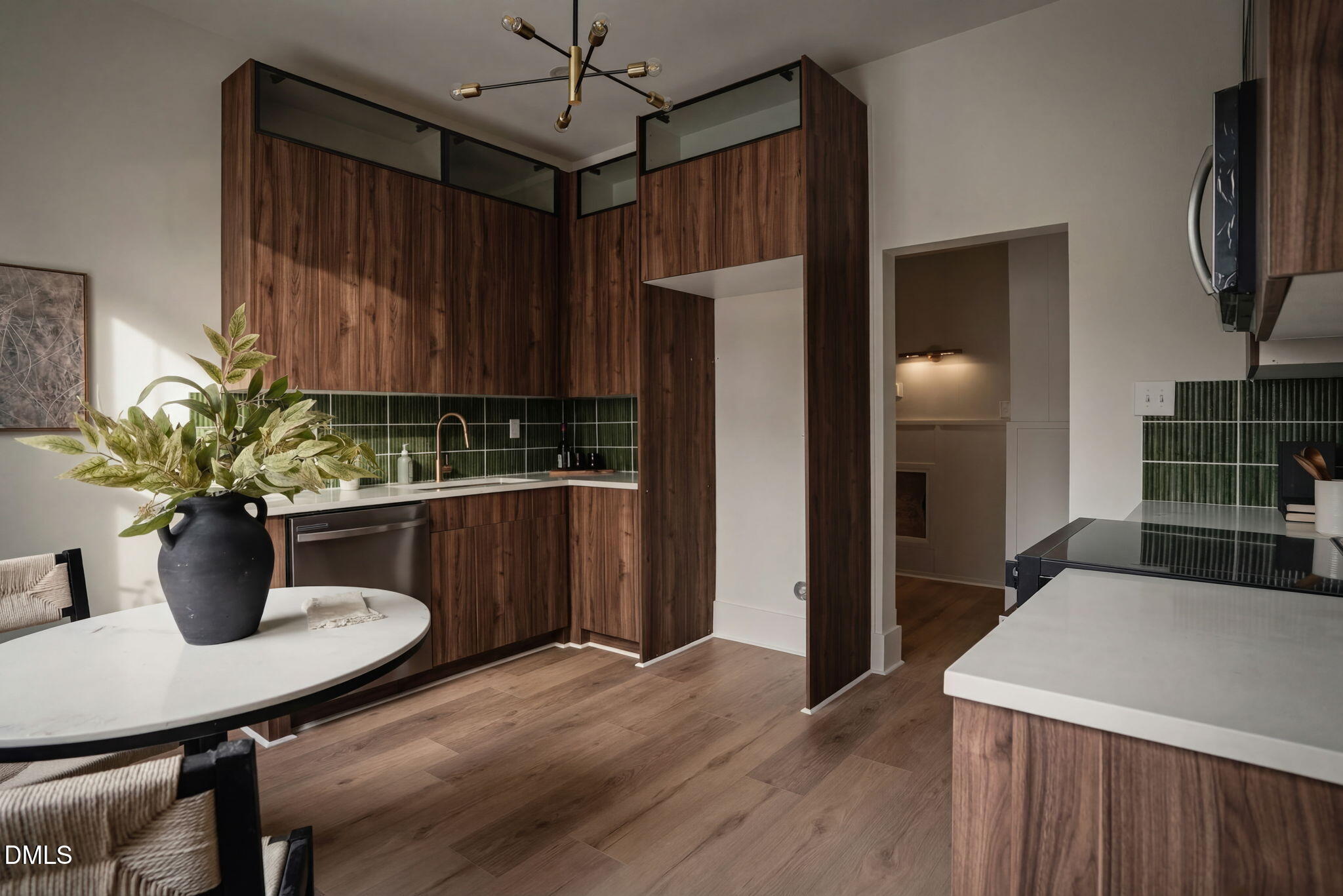 1011 Park Avenue Property Photo 7