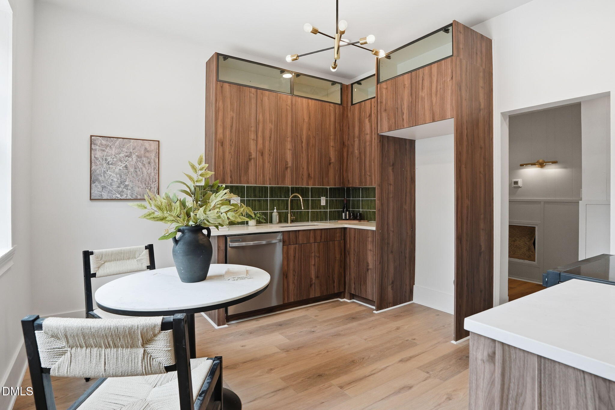 1011 Park Avenue Property Photo 22
