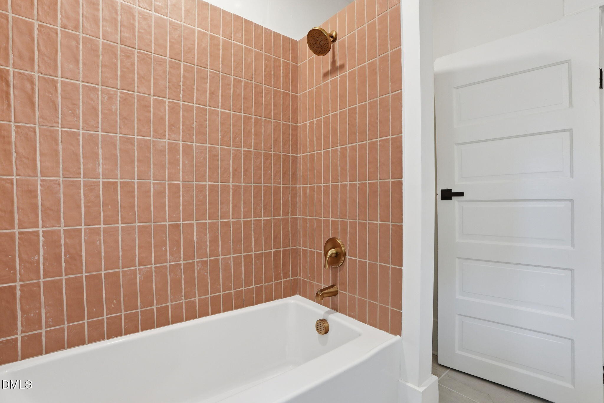 1011 Park Avenue Property Photo 36