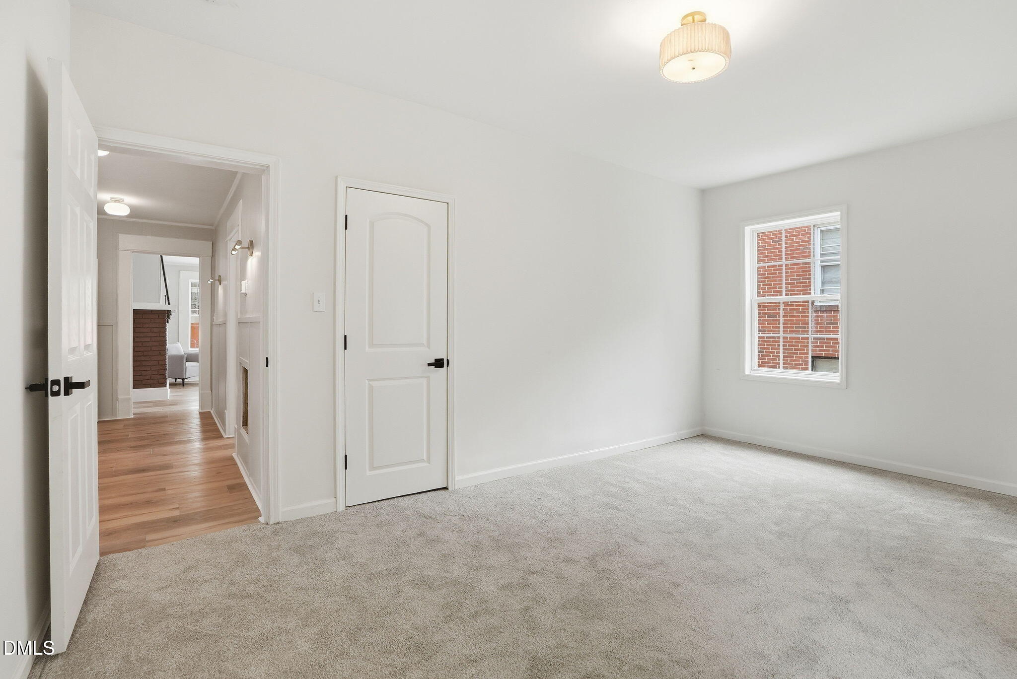 1011 Park Avenue Property Photo 37