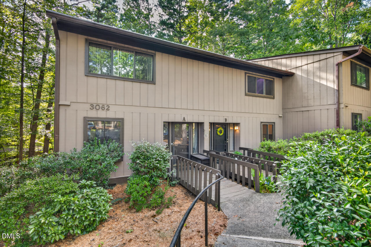 3062 Colony Road Property Photo 1