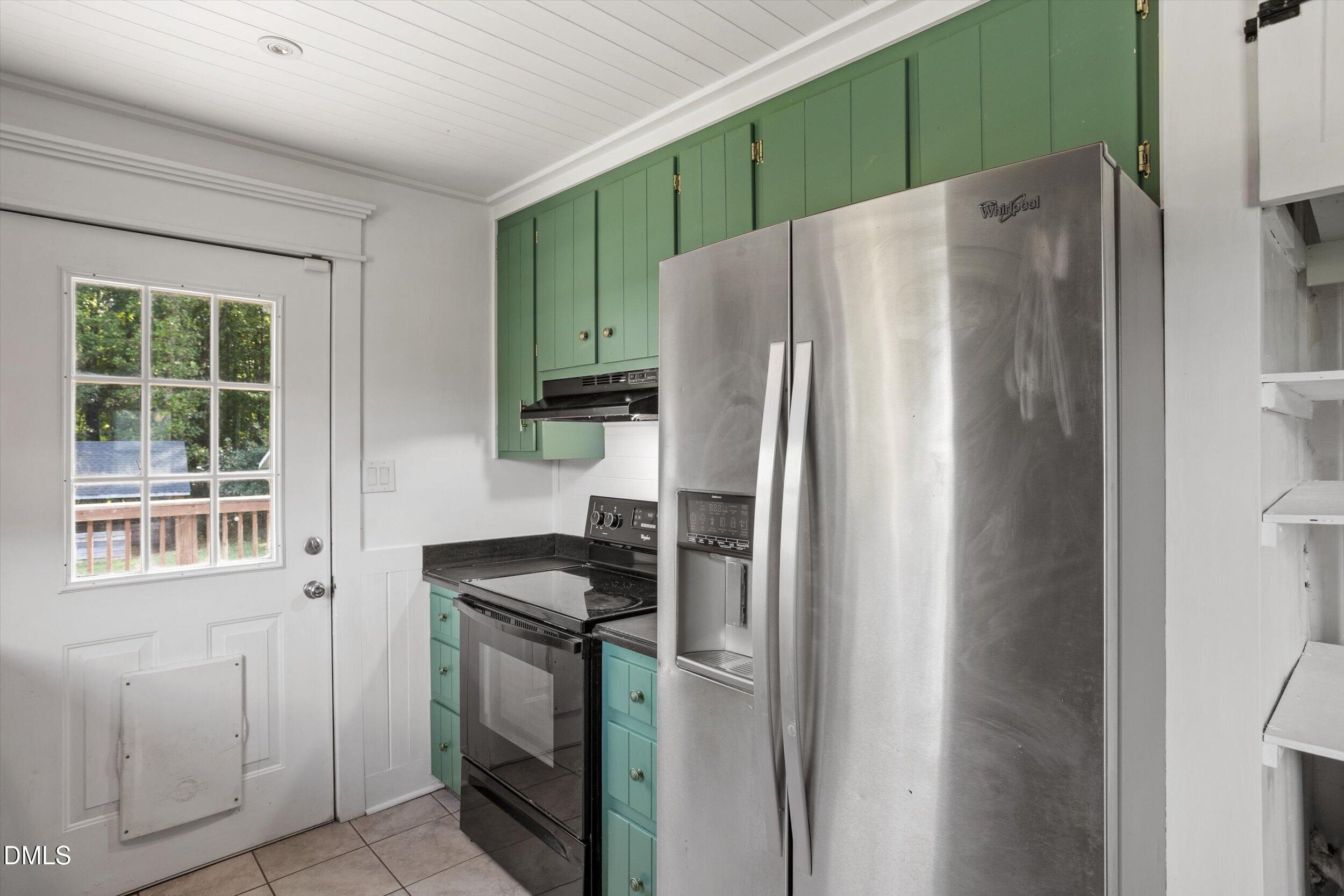 104 Riverbend Drive Property Photo 8