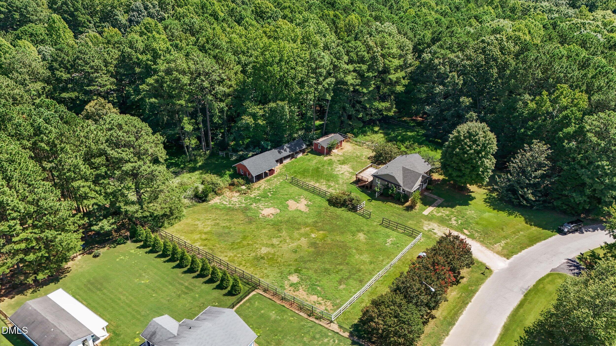 104 Riverbend Drive Property Photo 32
