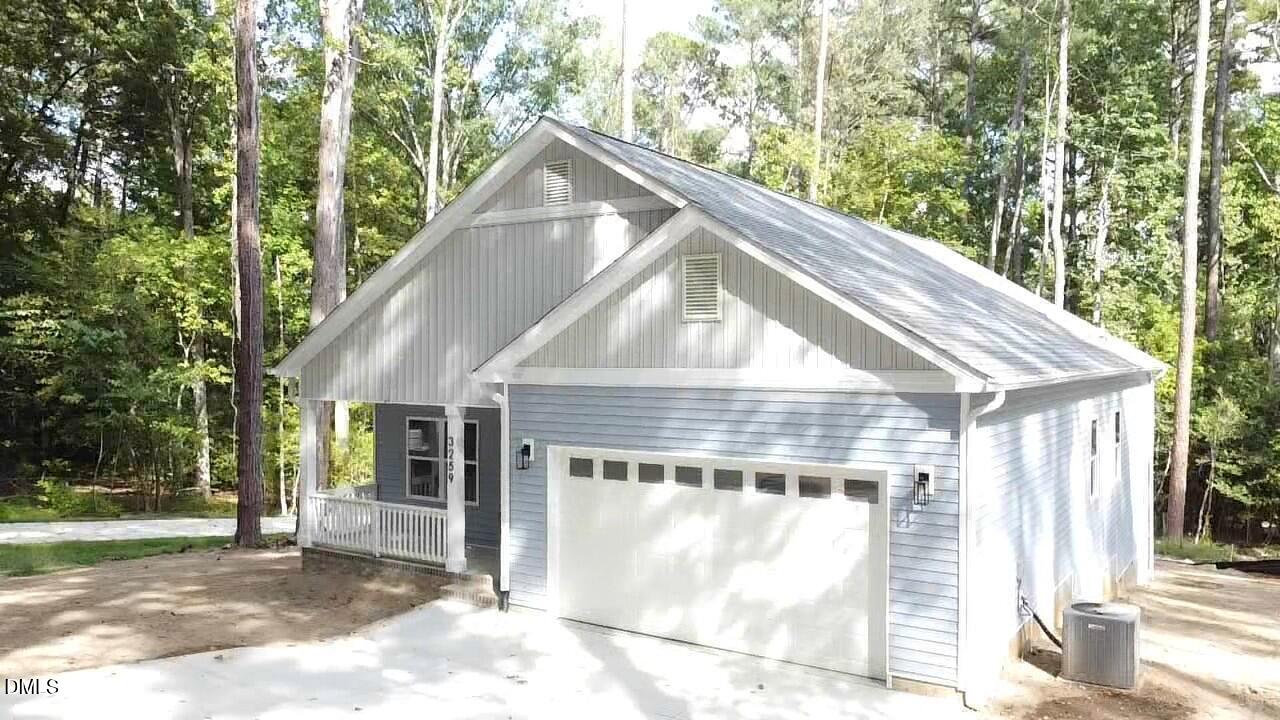 3259 Yorkshire Circle Property Photo 1