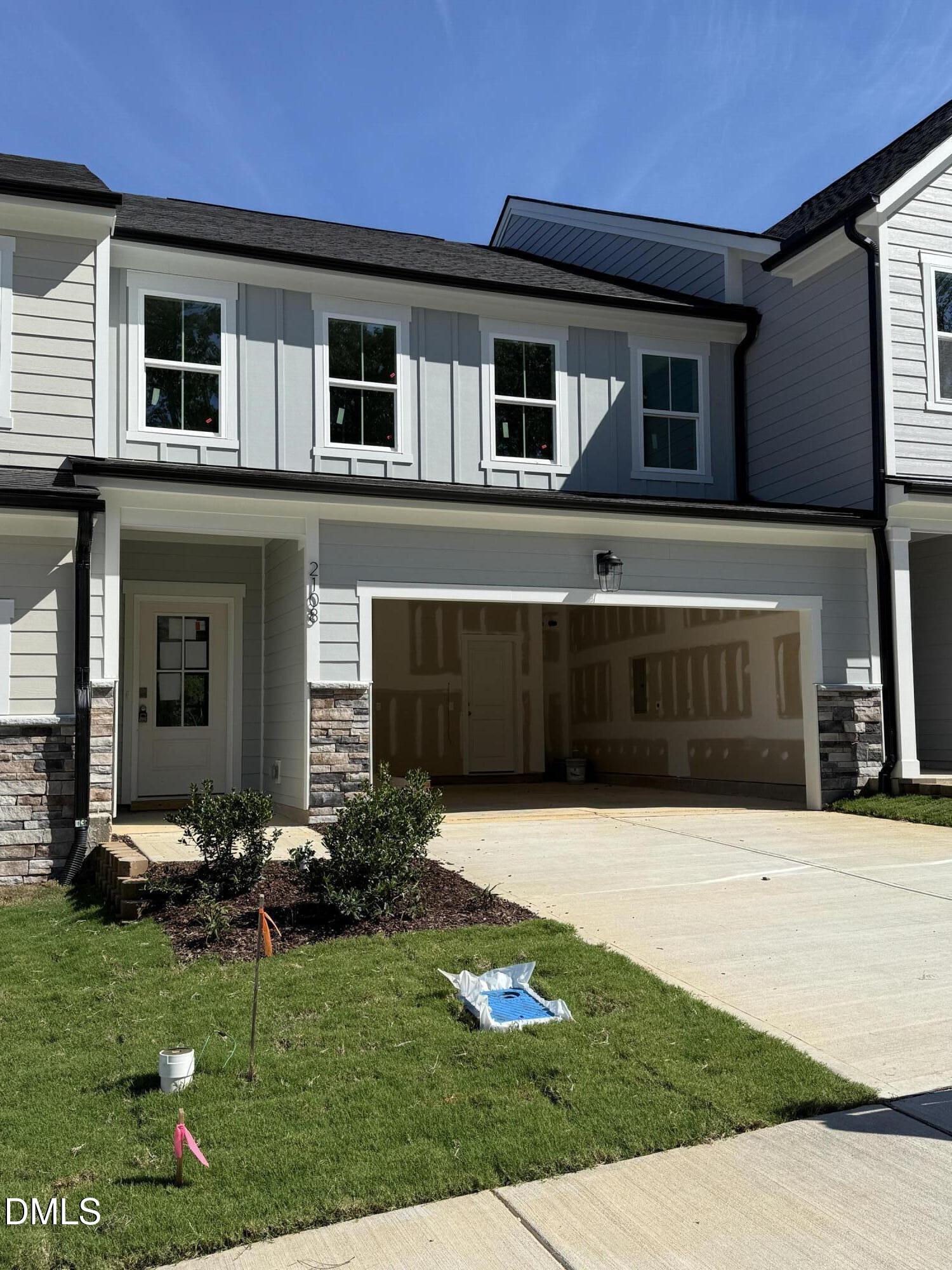 2108 Shaded Knoll Road Property Photo 1