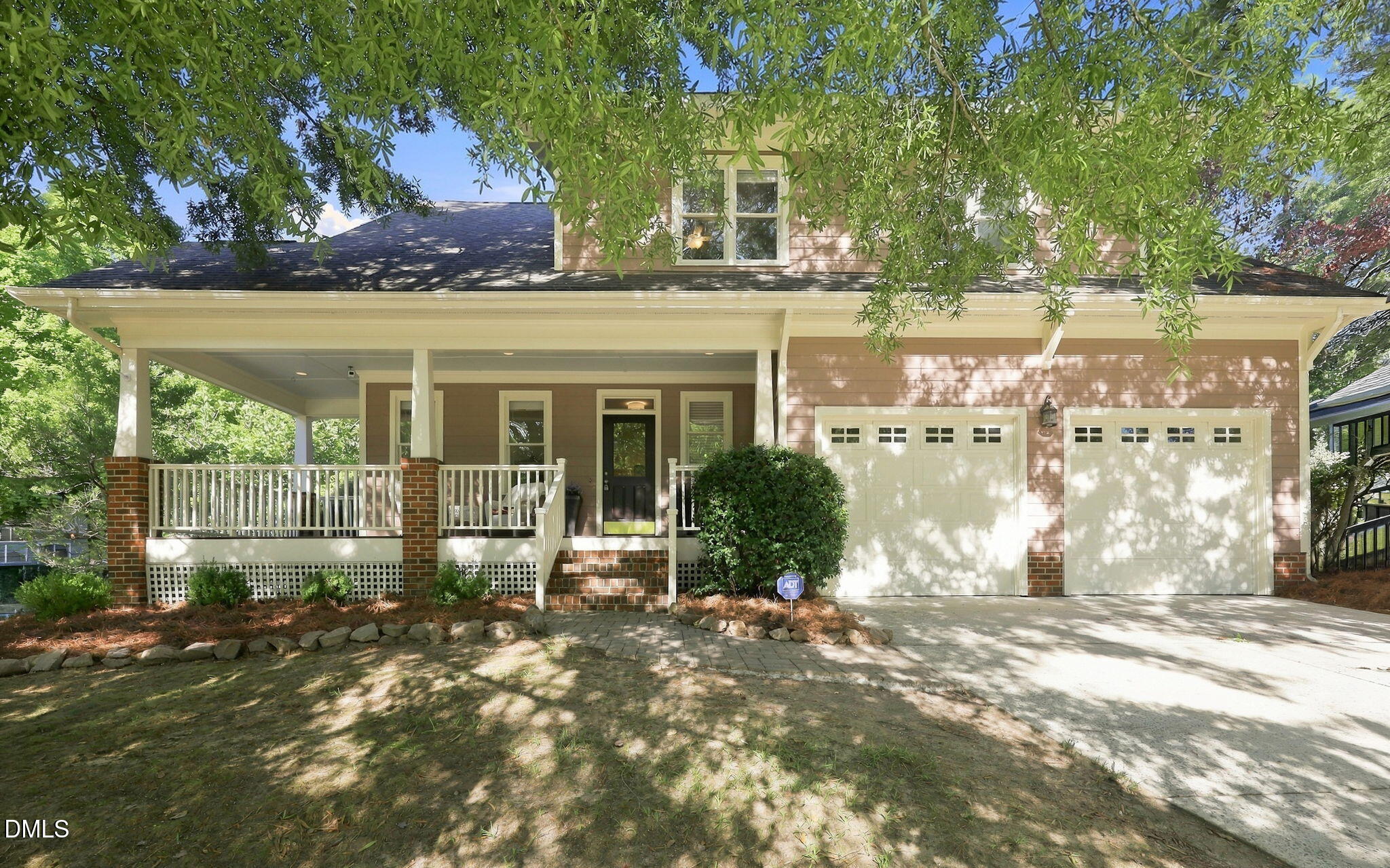 10101 Hallberg Lane Property Photo 1