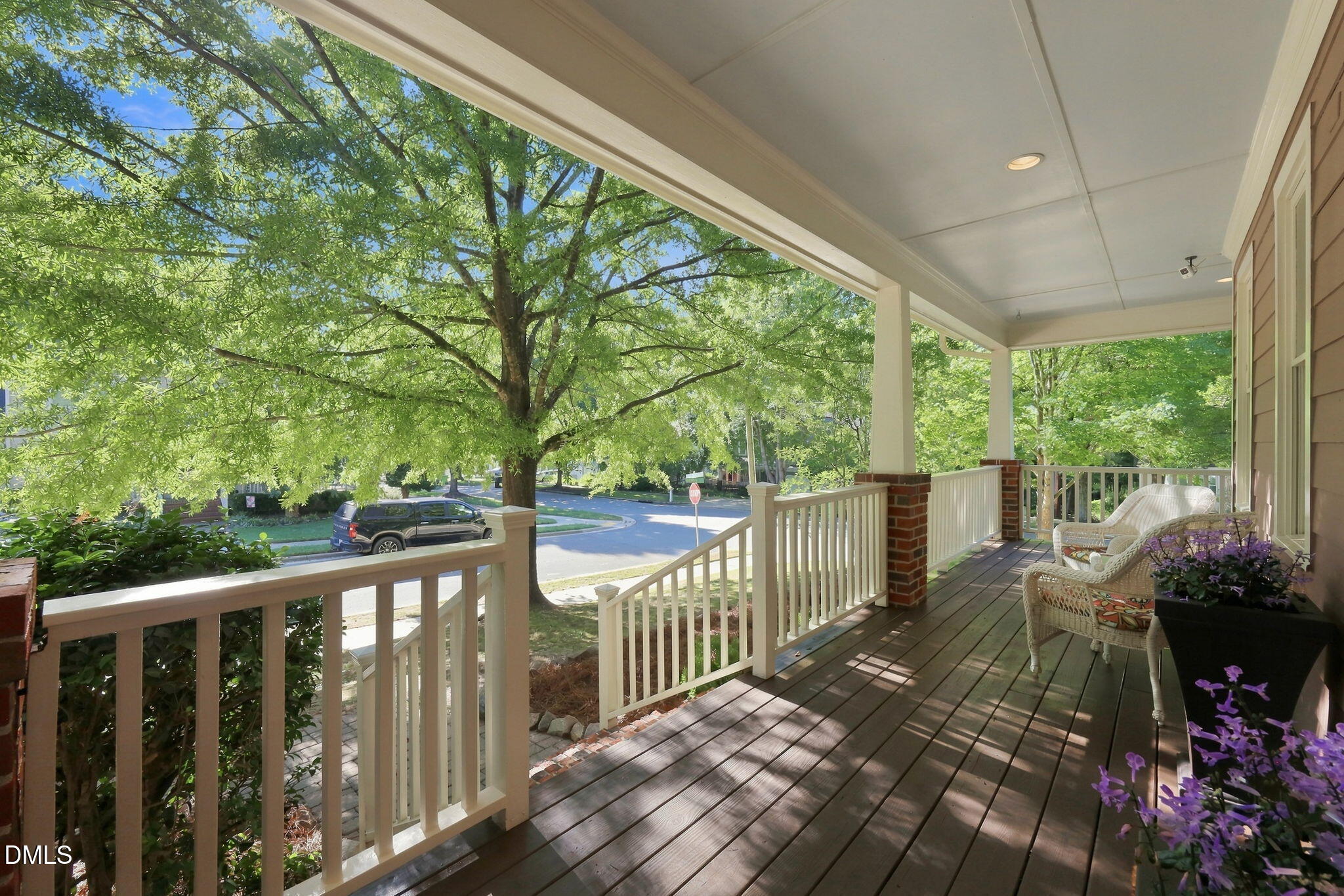10101 Hallberg Lane Property Photo 2