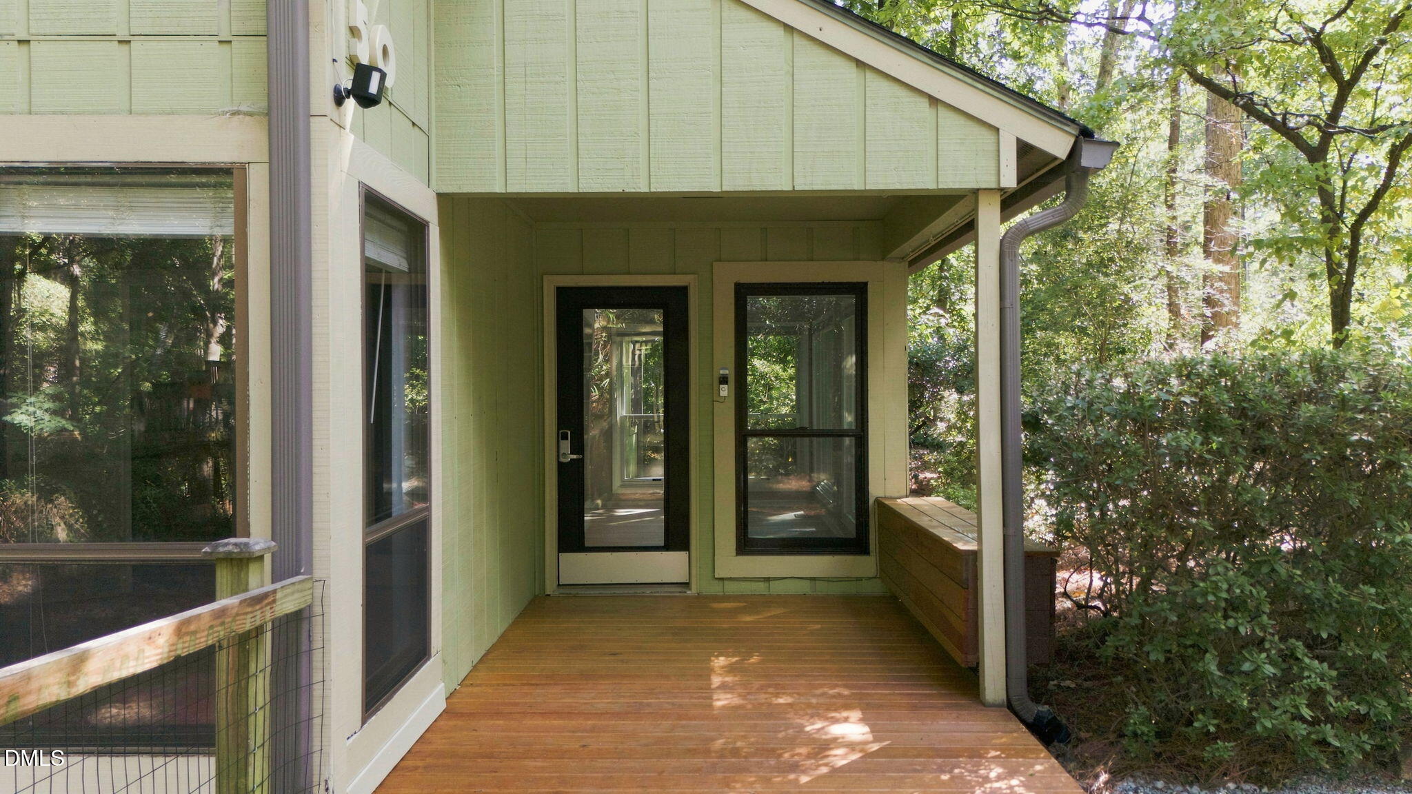 50 Trestle Leaf Property Photo 3