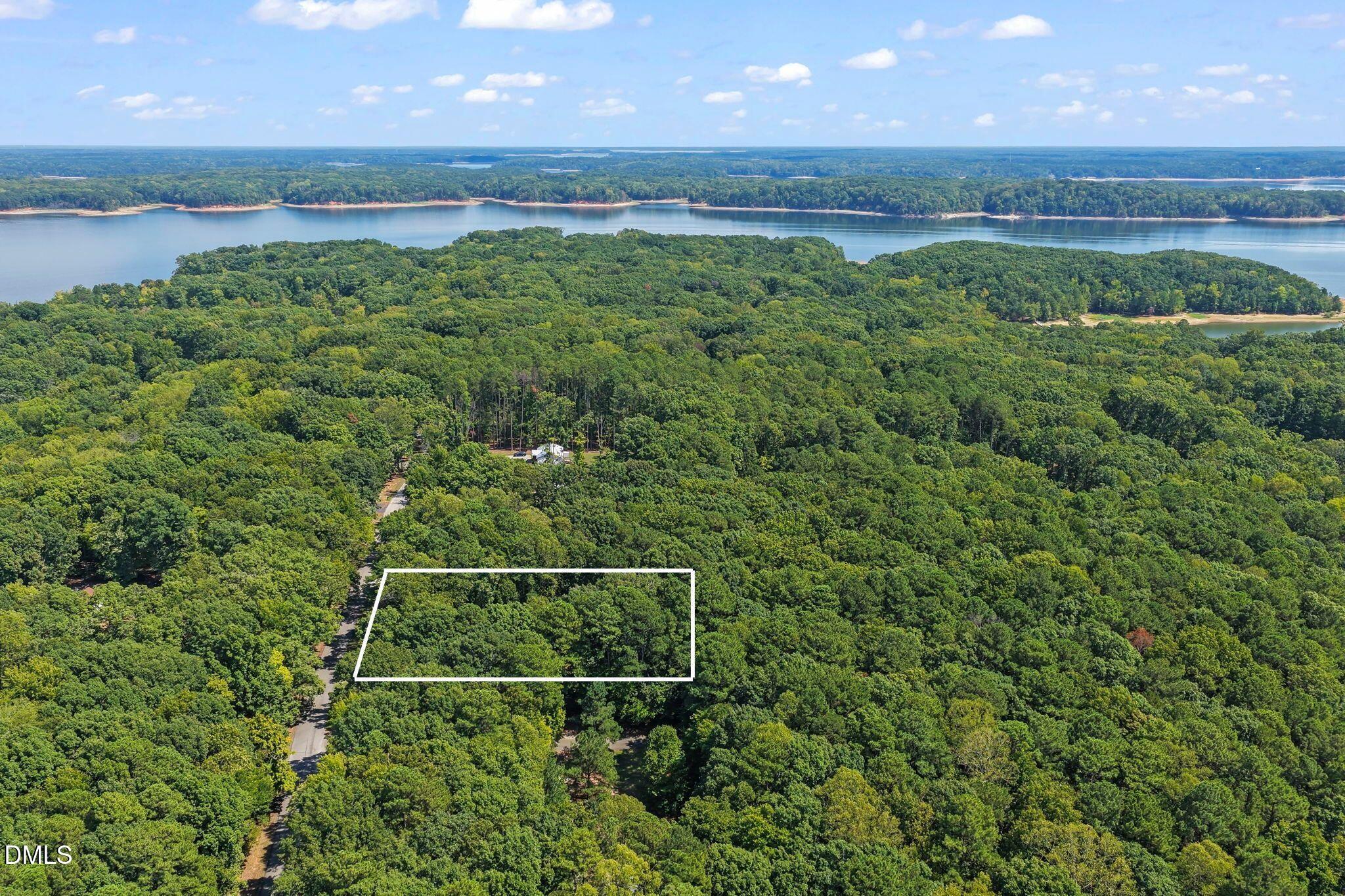 116 Oak Run Property Photo 4