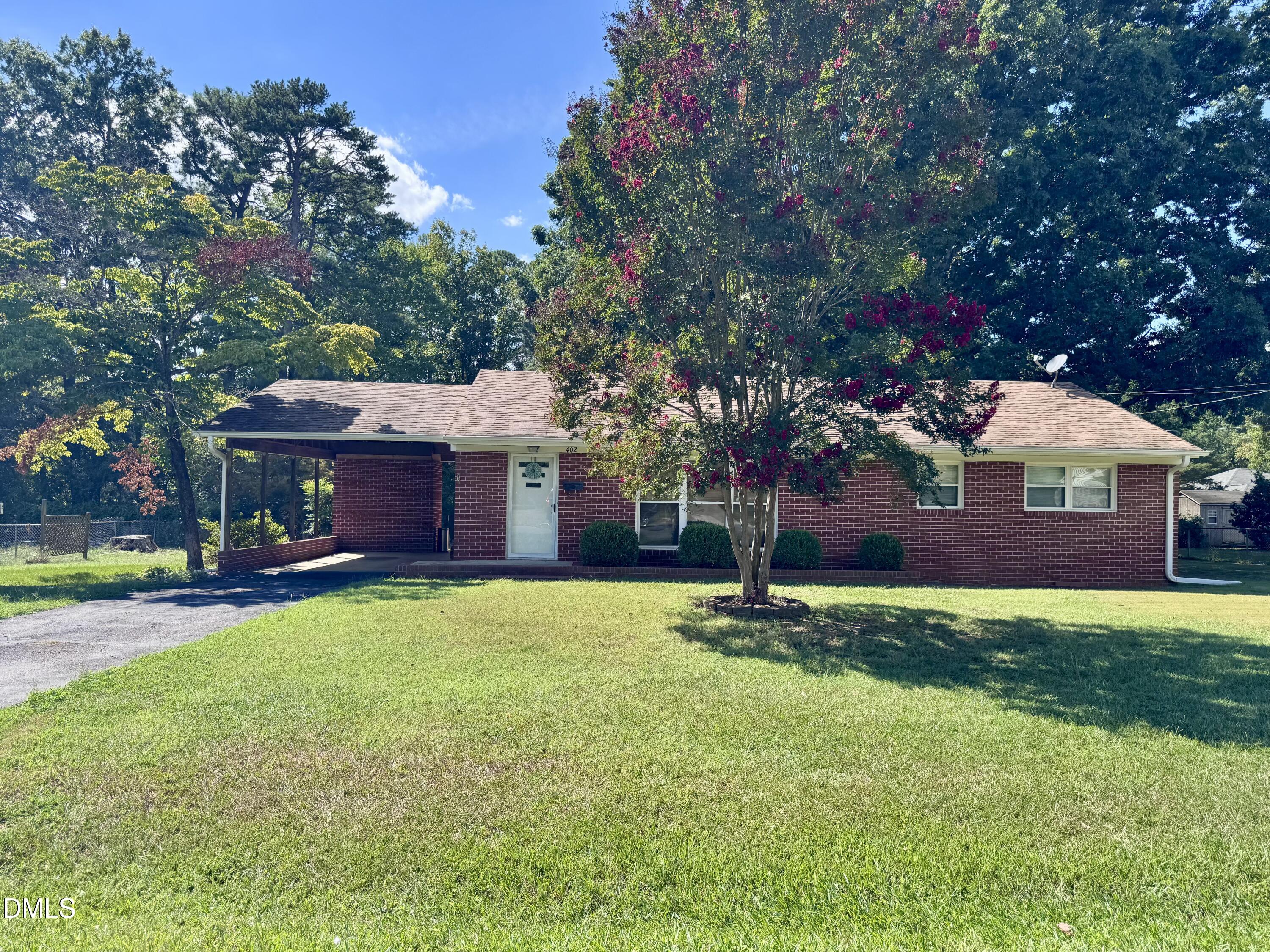 402 Mitchell Avenue Property Photo 1