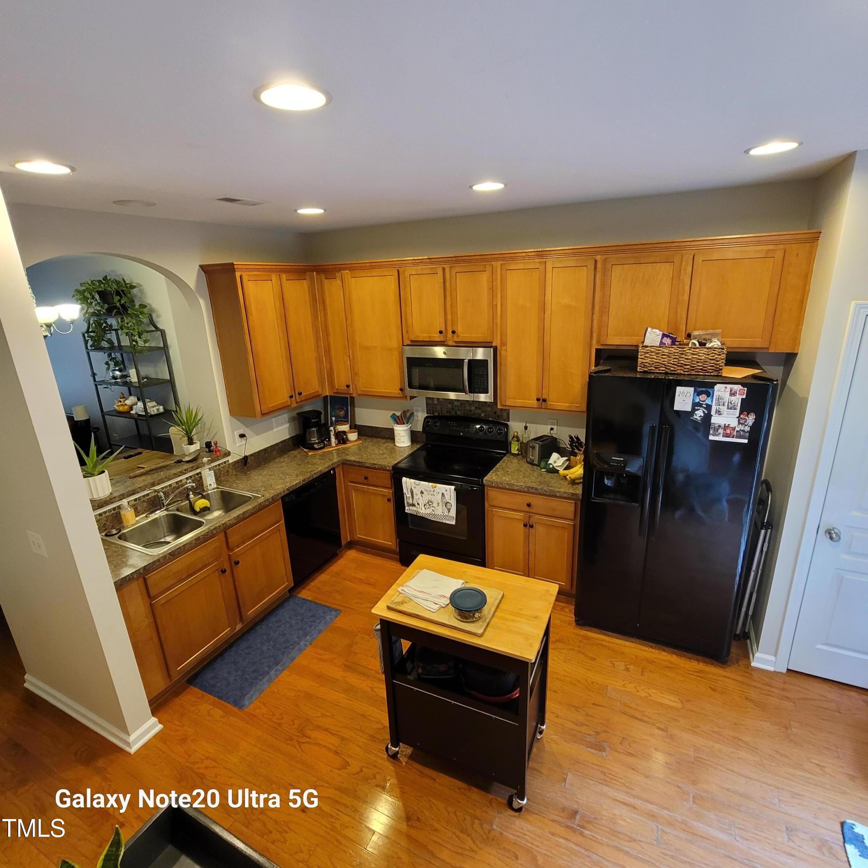 666 Cupola Drive Property Photo 3