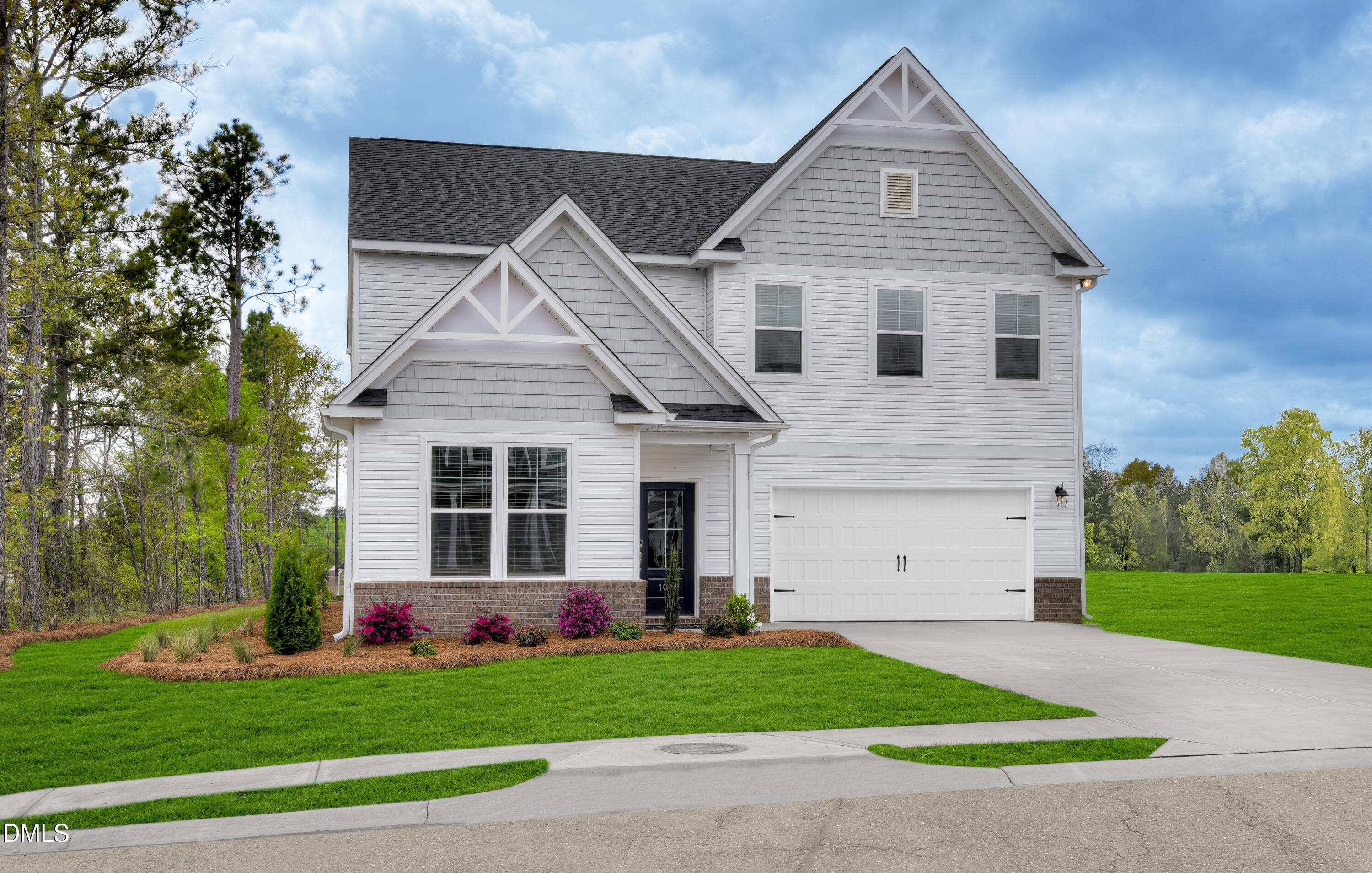 1676 Lilac Garden Lane Property Photo 2