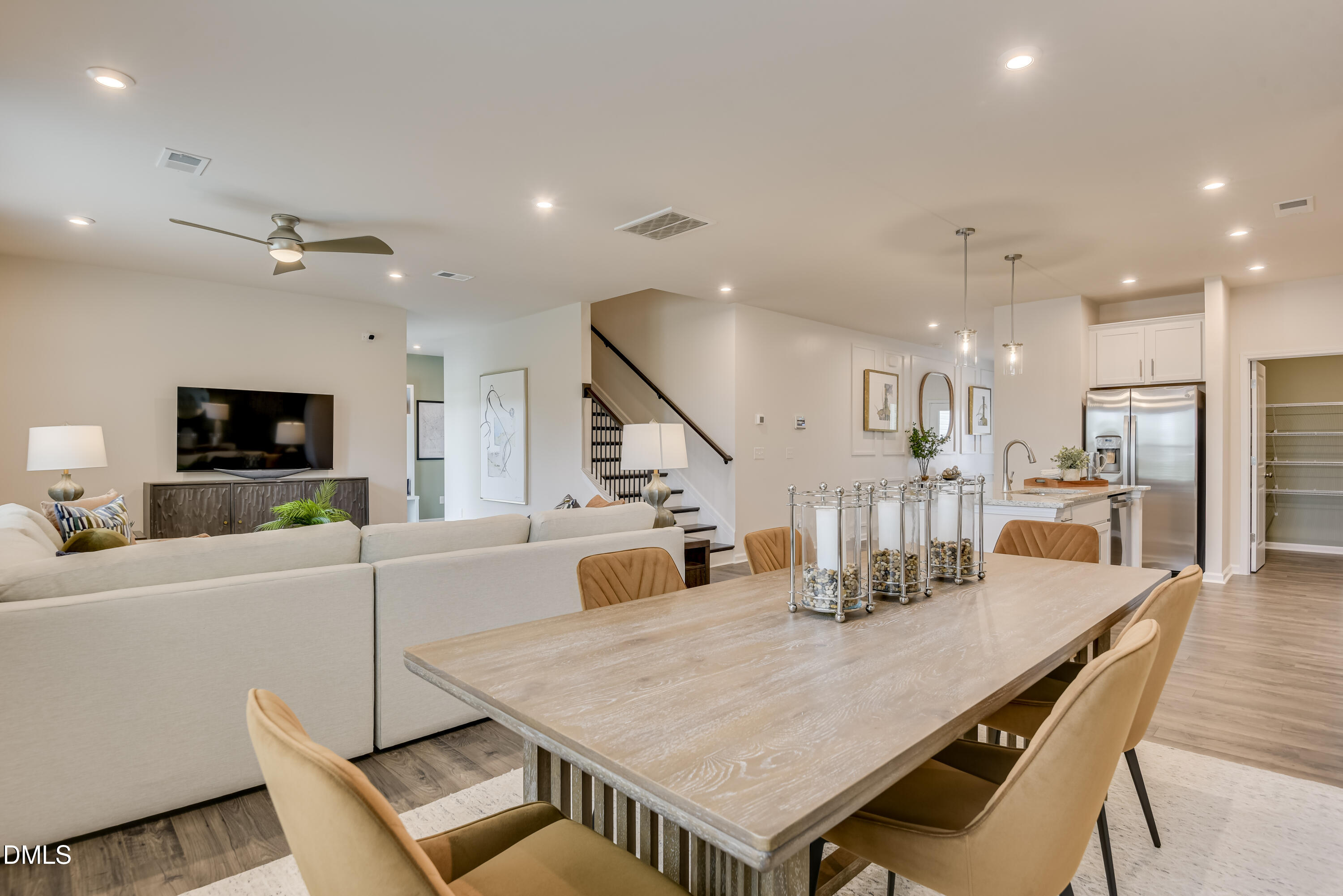 1676 Lilac Garden Lane Property Photo 13