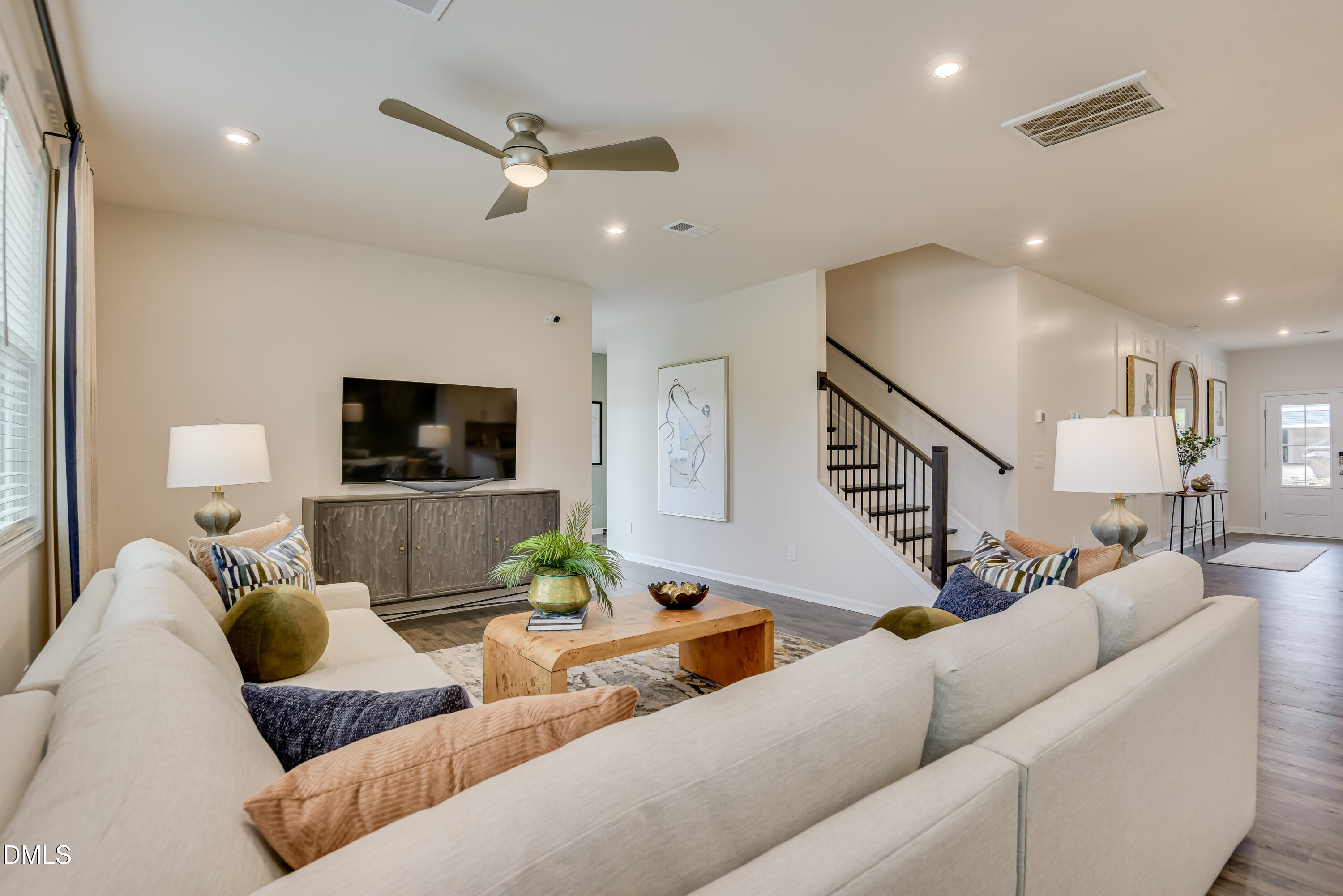 1676 Lilac Garden Lane Property Photo 15