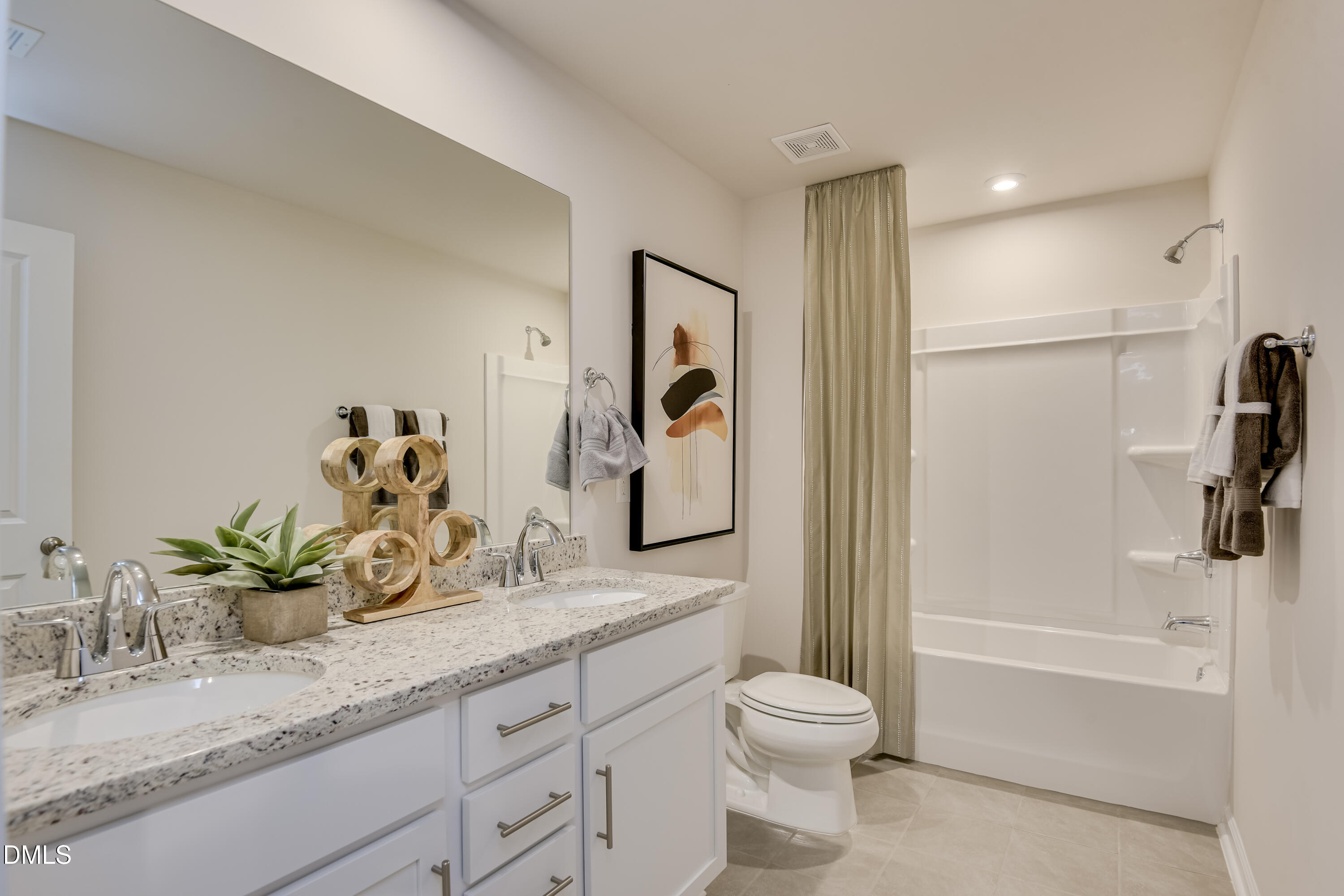 1676 Lilac Garden Lane Property Photo 18